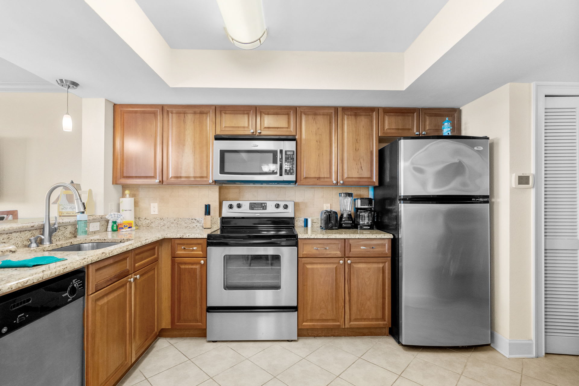 Horizon at 77th 702 Ocean View | Photo 18