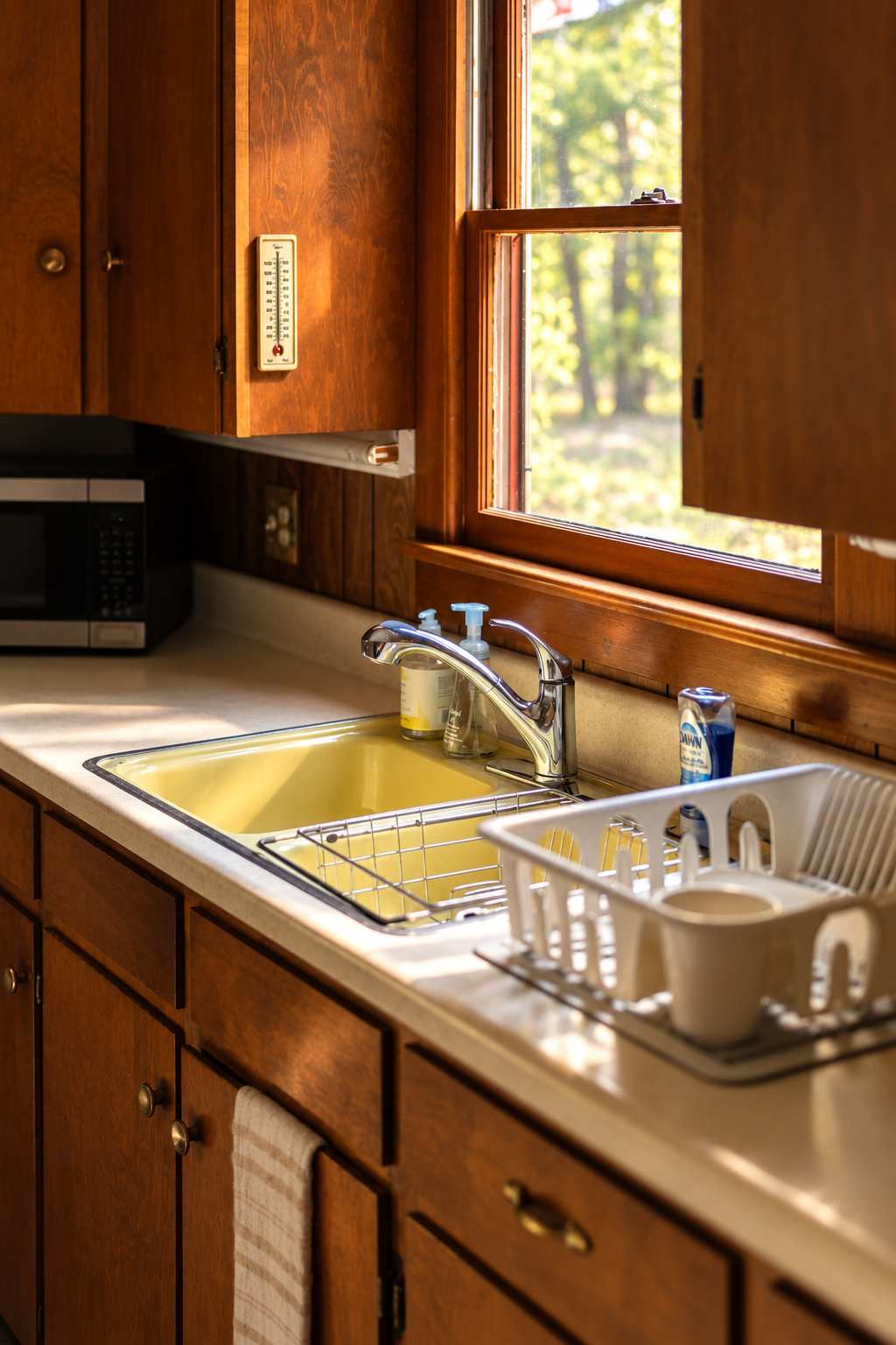26 Private Acres + Panoramic Mountain Views + WiFi