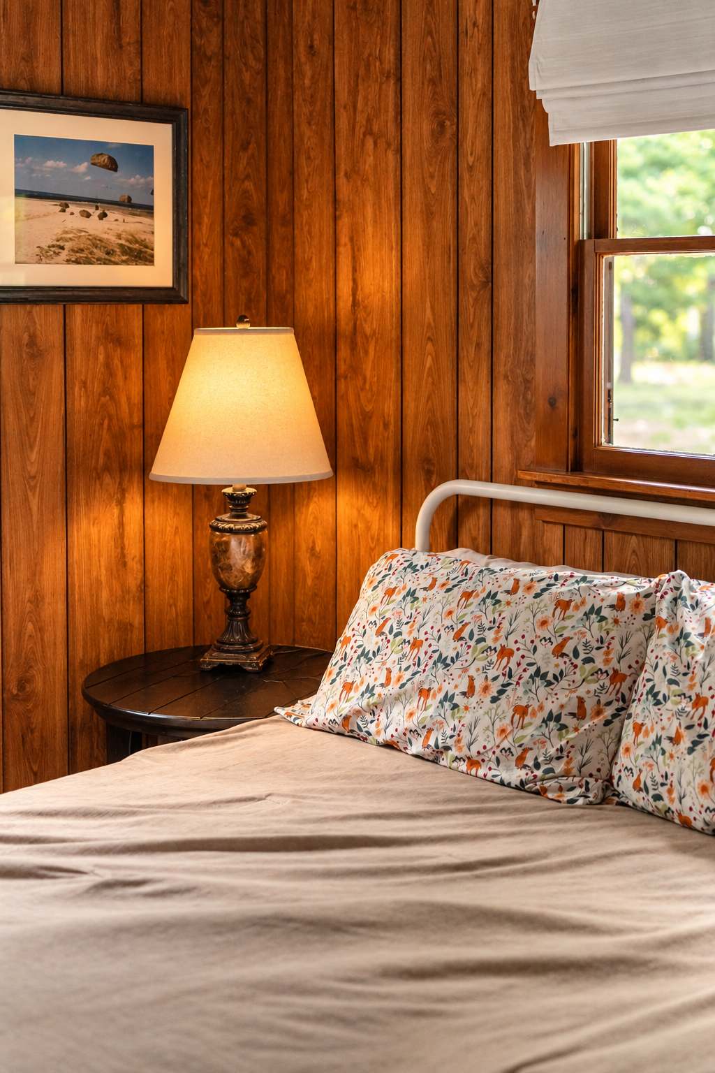 Bedroom 1 (Main Level): Queen bed

