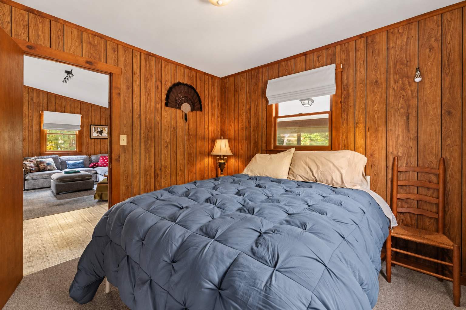 26 Private Acres + Panoramic Mountain Views + WiFi