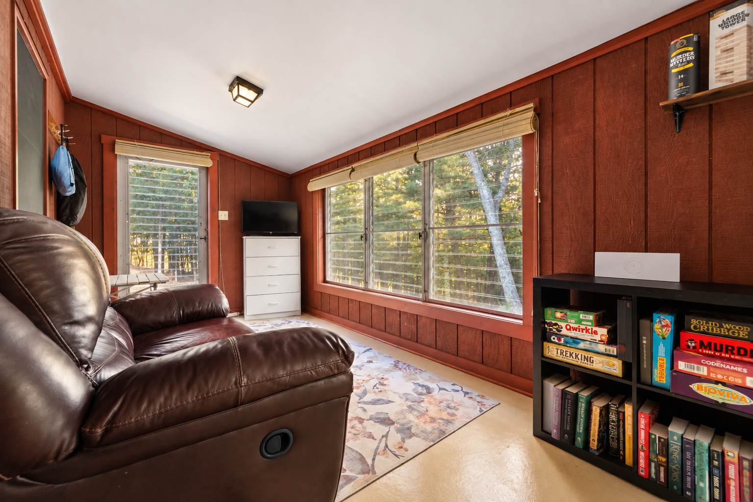 26 Private Acres + Panoramic Mountain Views + WiFi