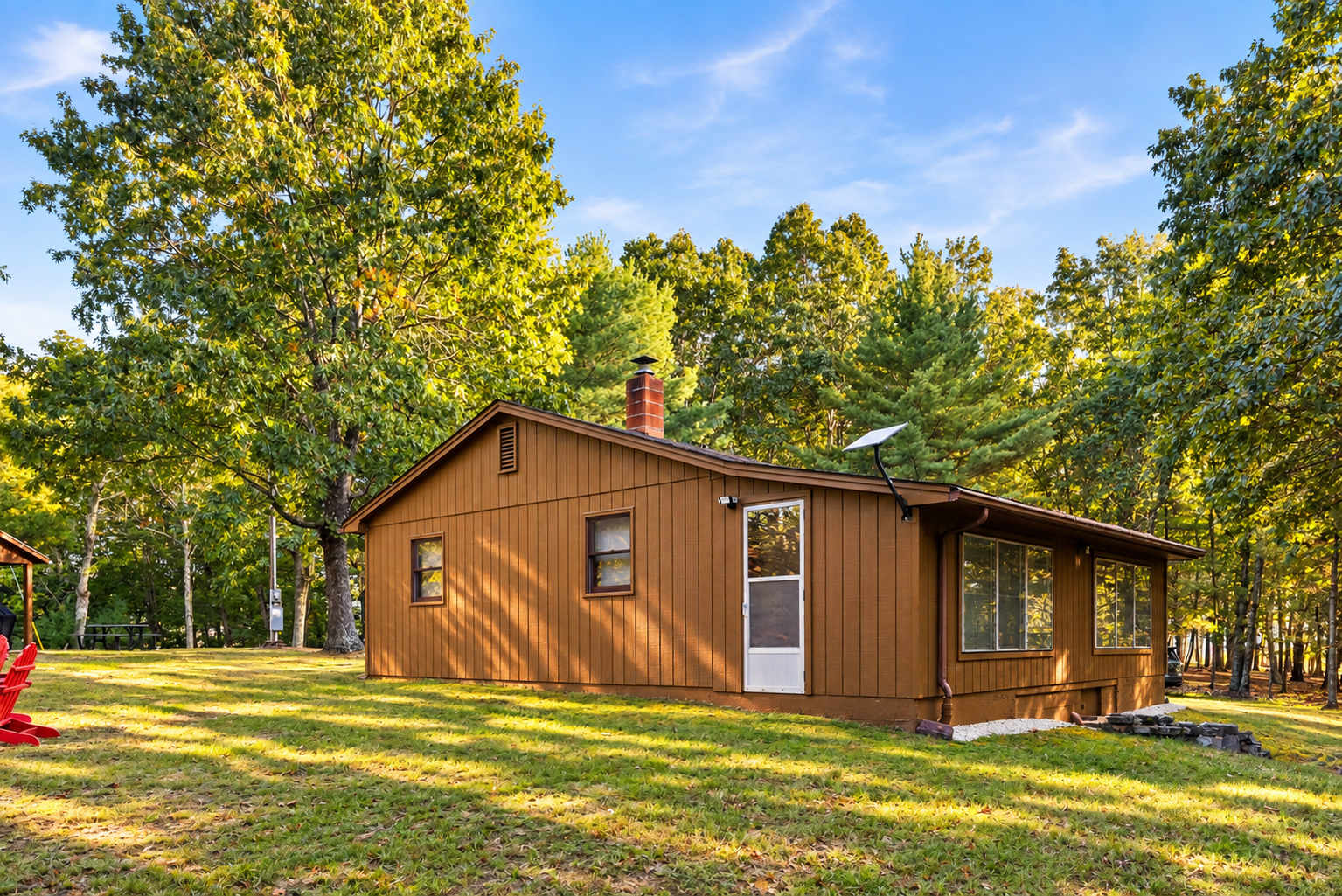26 Private Acres + Panoramic Mountain Views + WiFi