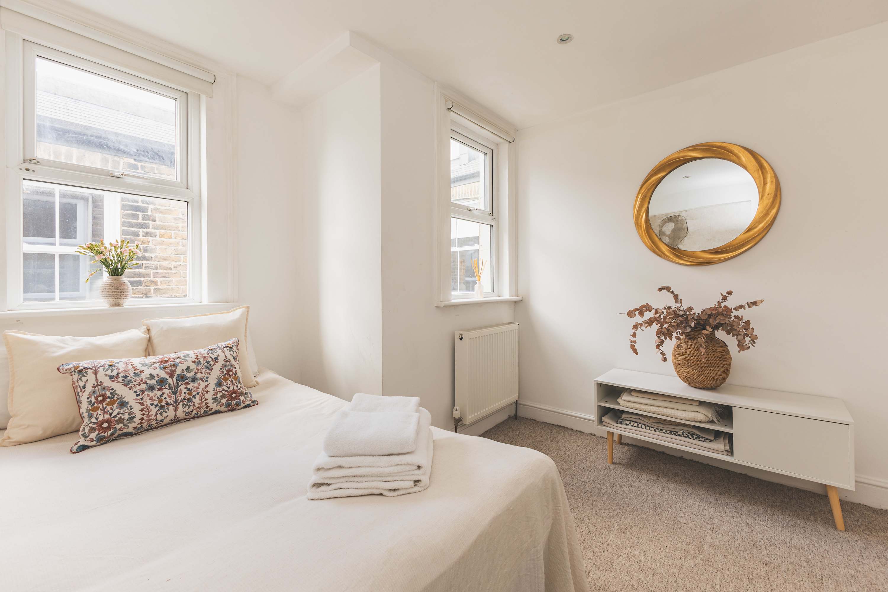 Stylish 3BED flat, great location in Holland Road 100 NW10 5AY - Property image 20 - VivreStays