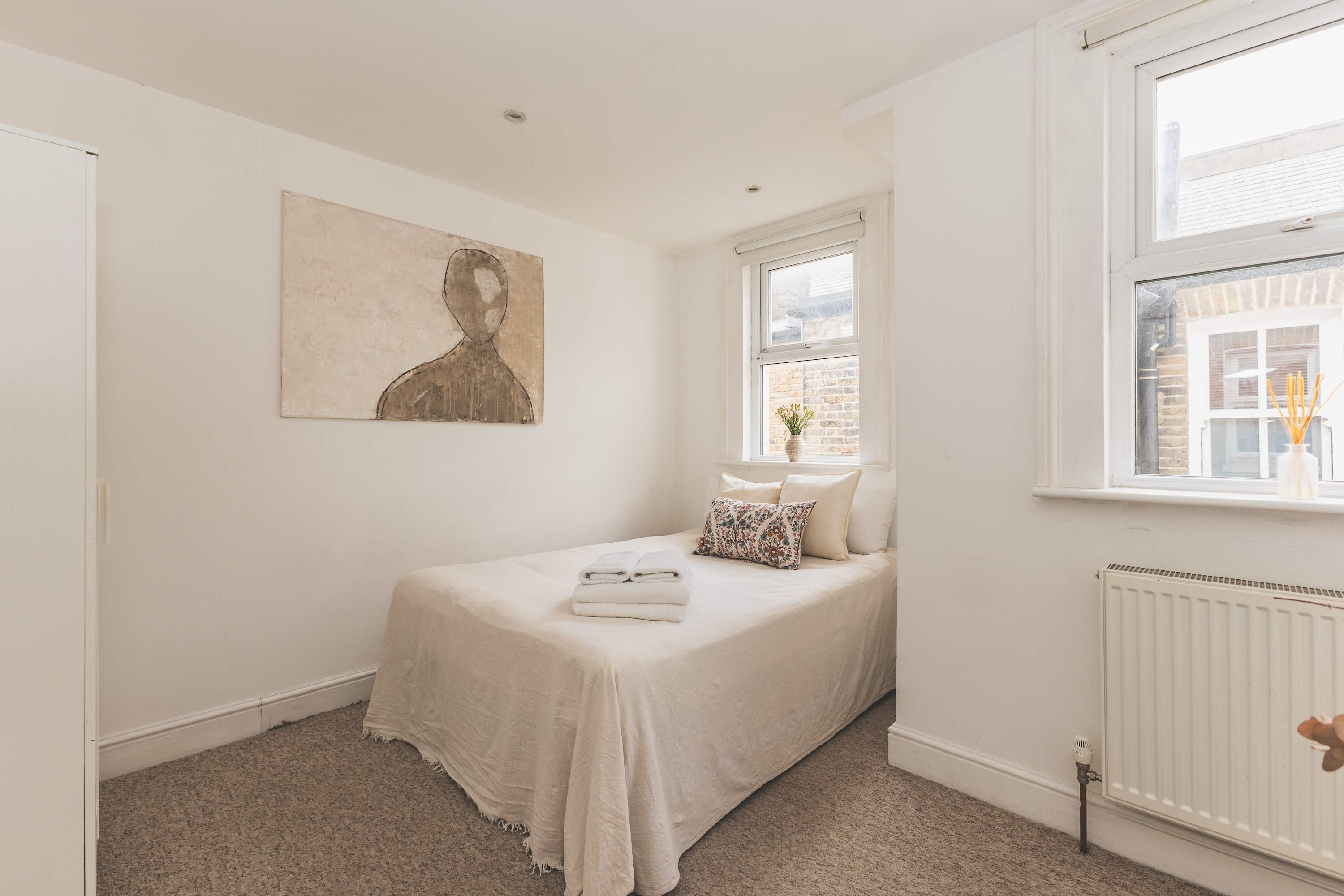 Stylish 3BED flat, great location in Holland Road 100 NW10 5AY - Property image 21 - VivreStays