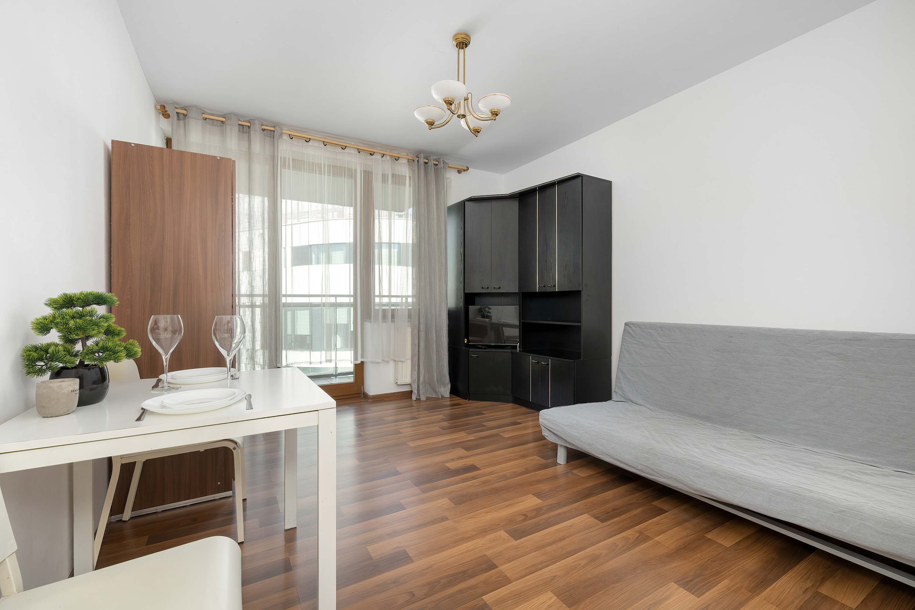 Cracow | Dworska 1B | Functional Apartment | Balcony — Kraków, Lesser Poland — vacation rental