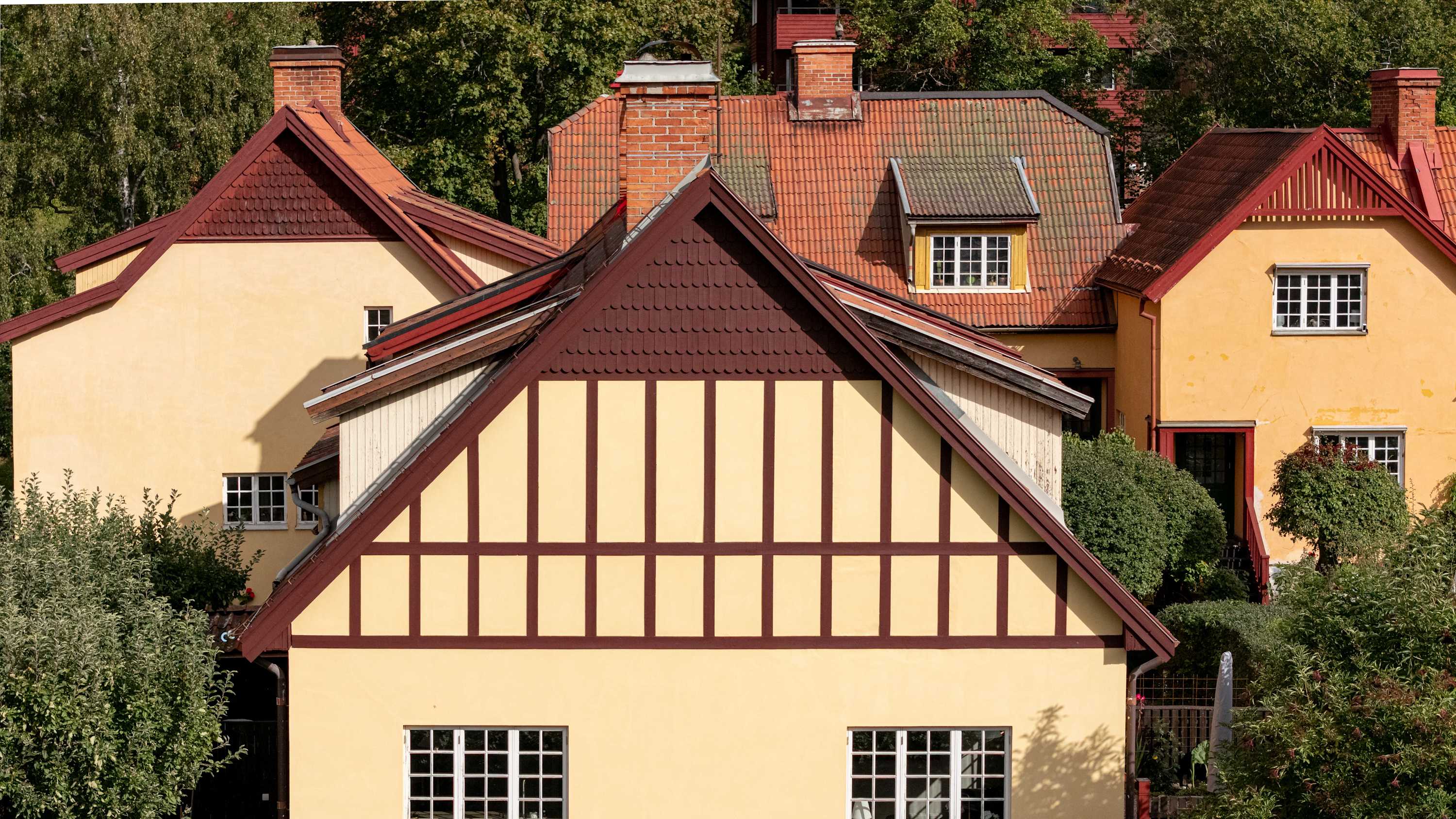 Renovated Villa Historic Lidingo Townhouse with Sauna