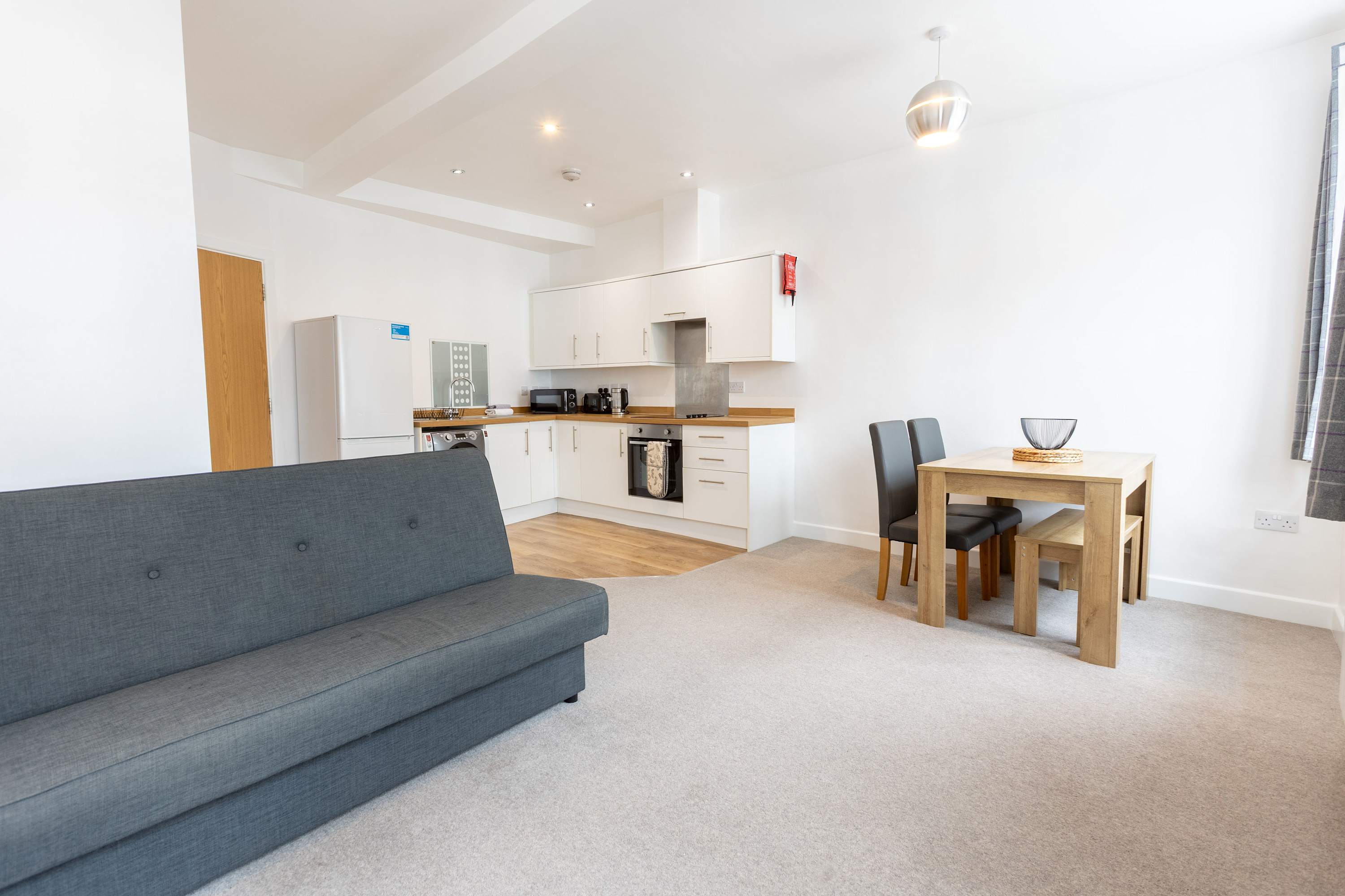 Charming Kendal Flat With Town Centre Location in Market Place 29 LA9 4TP - Property image 7 - VivreStays