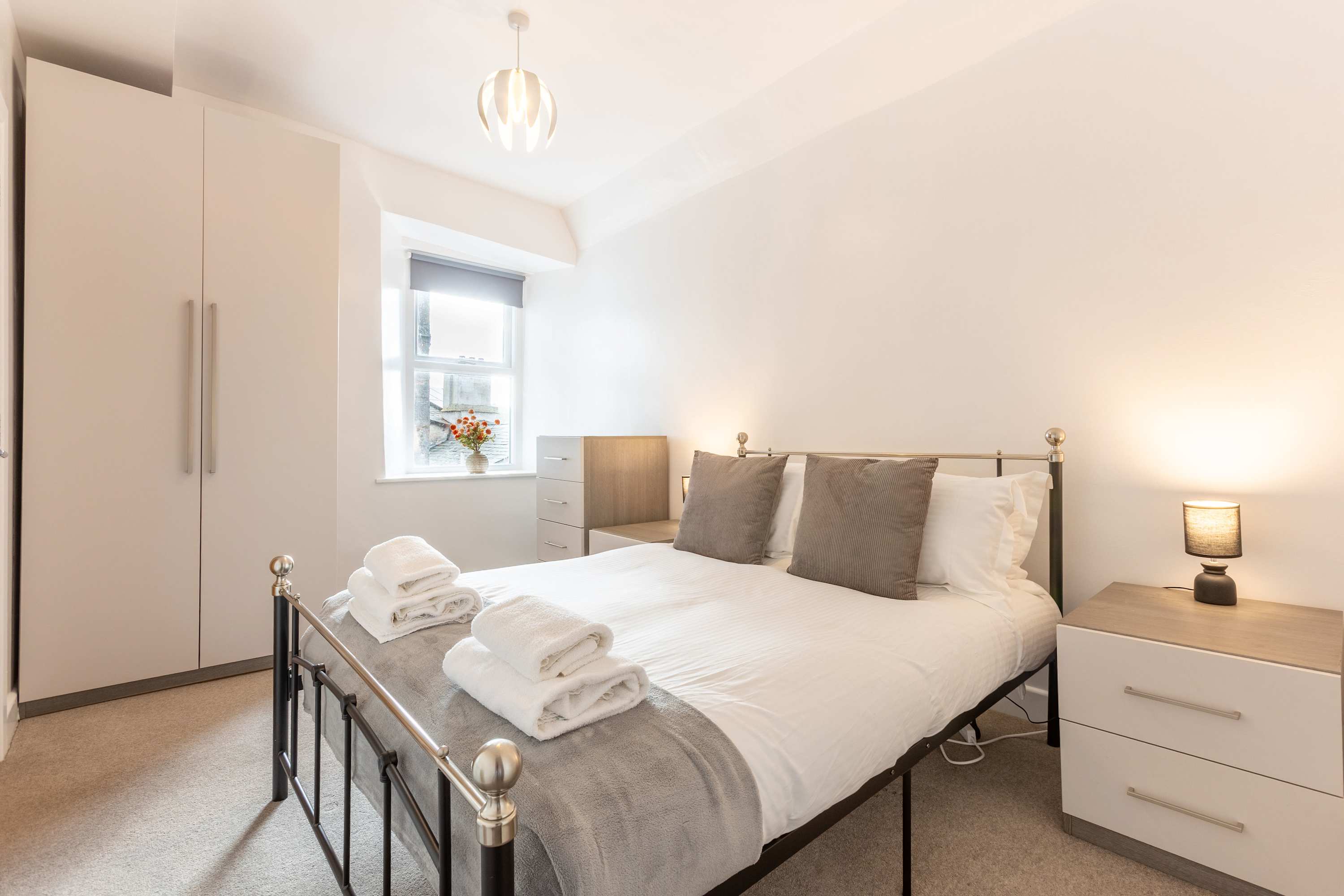 Charming Kendal Flat With Town Centre Location serviced apartment - Kendal - VivreStays