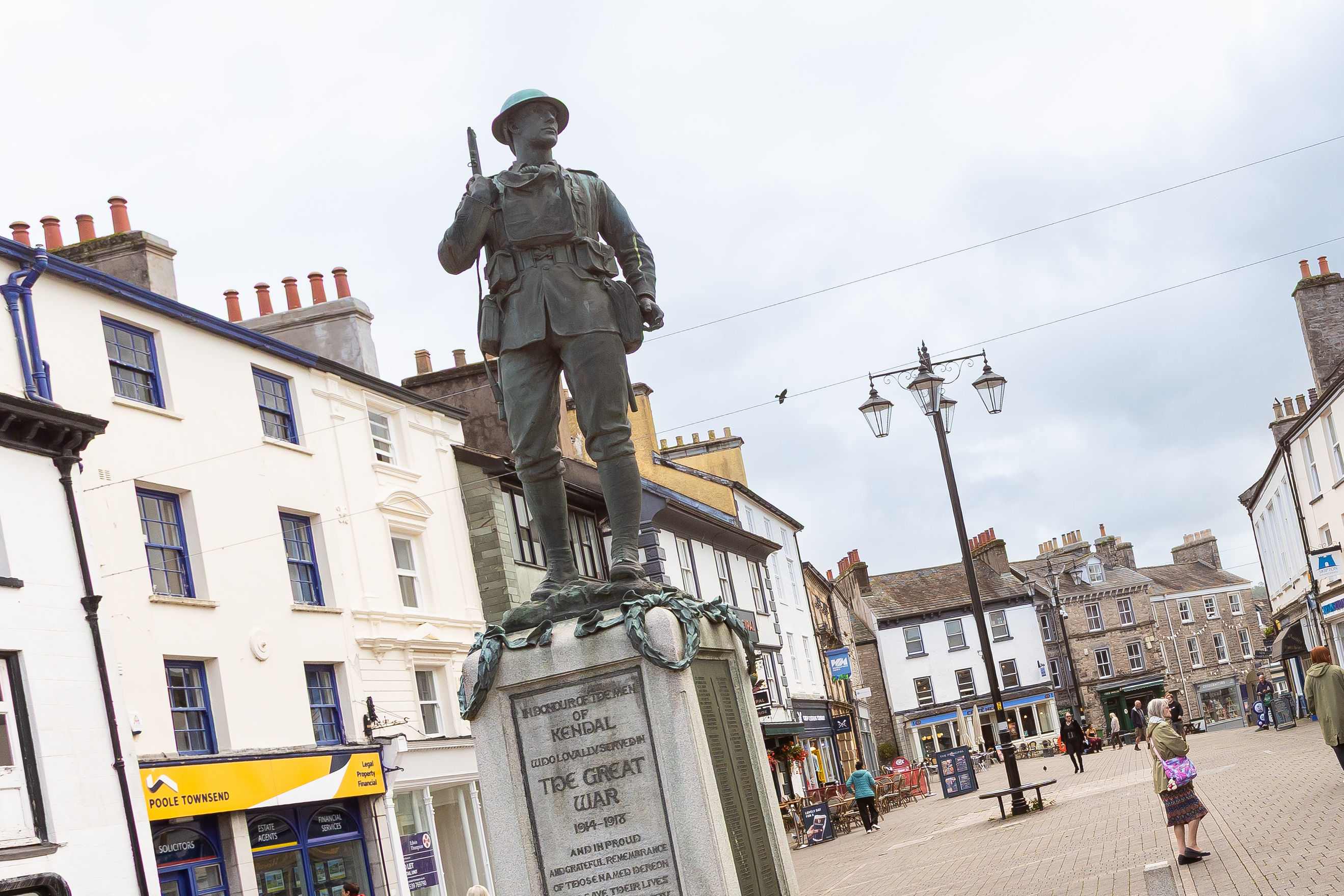 Charming Kendal Flat With Town Centre Location in Market Place 29 LA9 4TP - Property image 6 - VivreStays