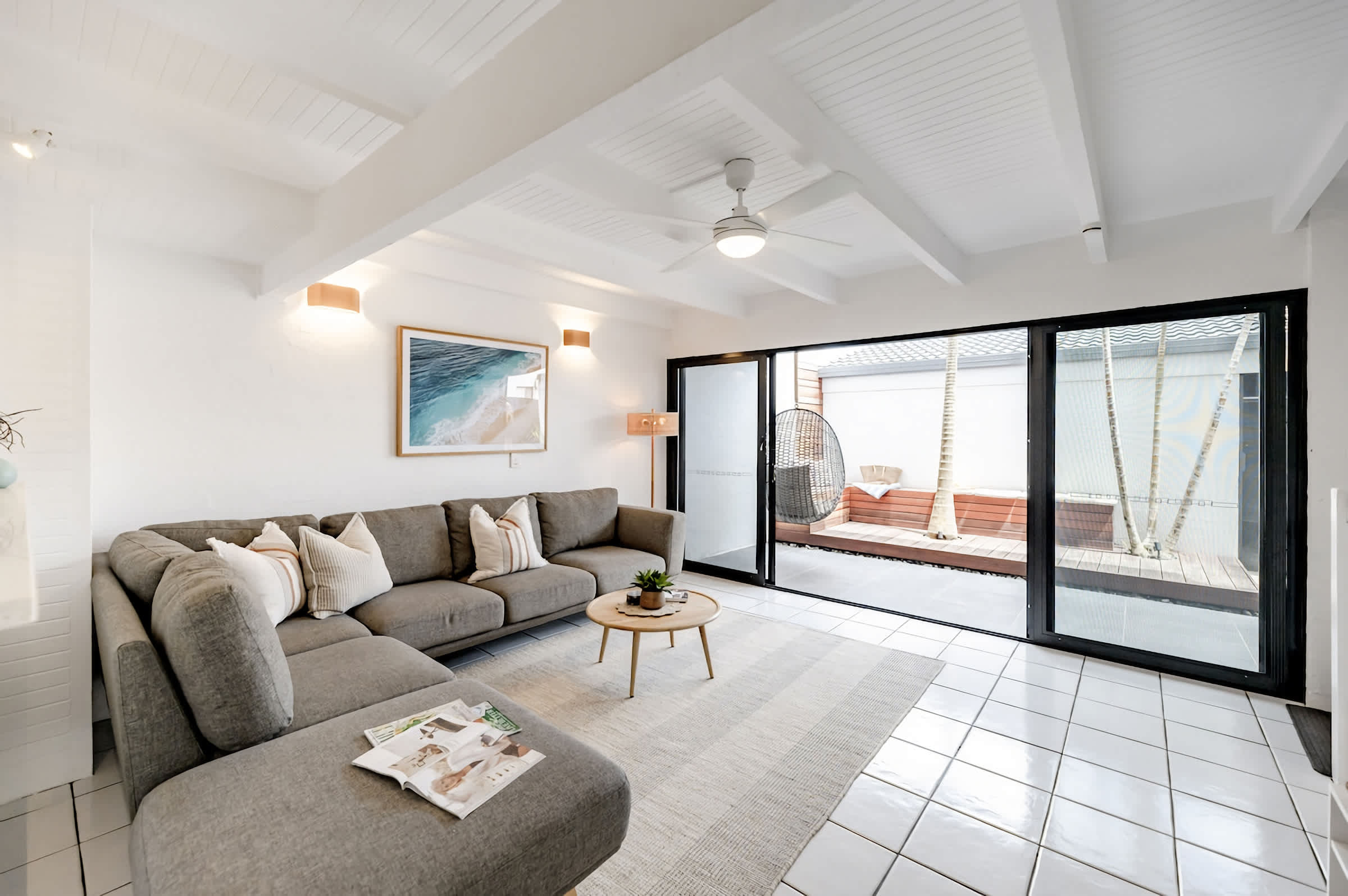 ‘Villa One’ Walk to Noosa Beach & Hastings Street