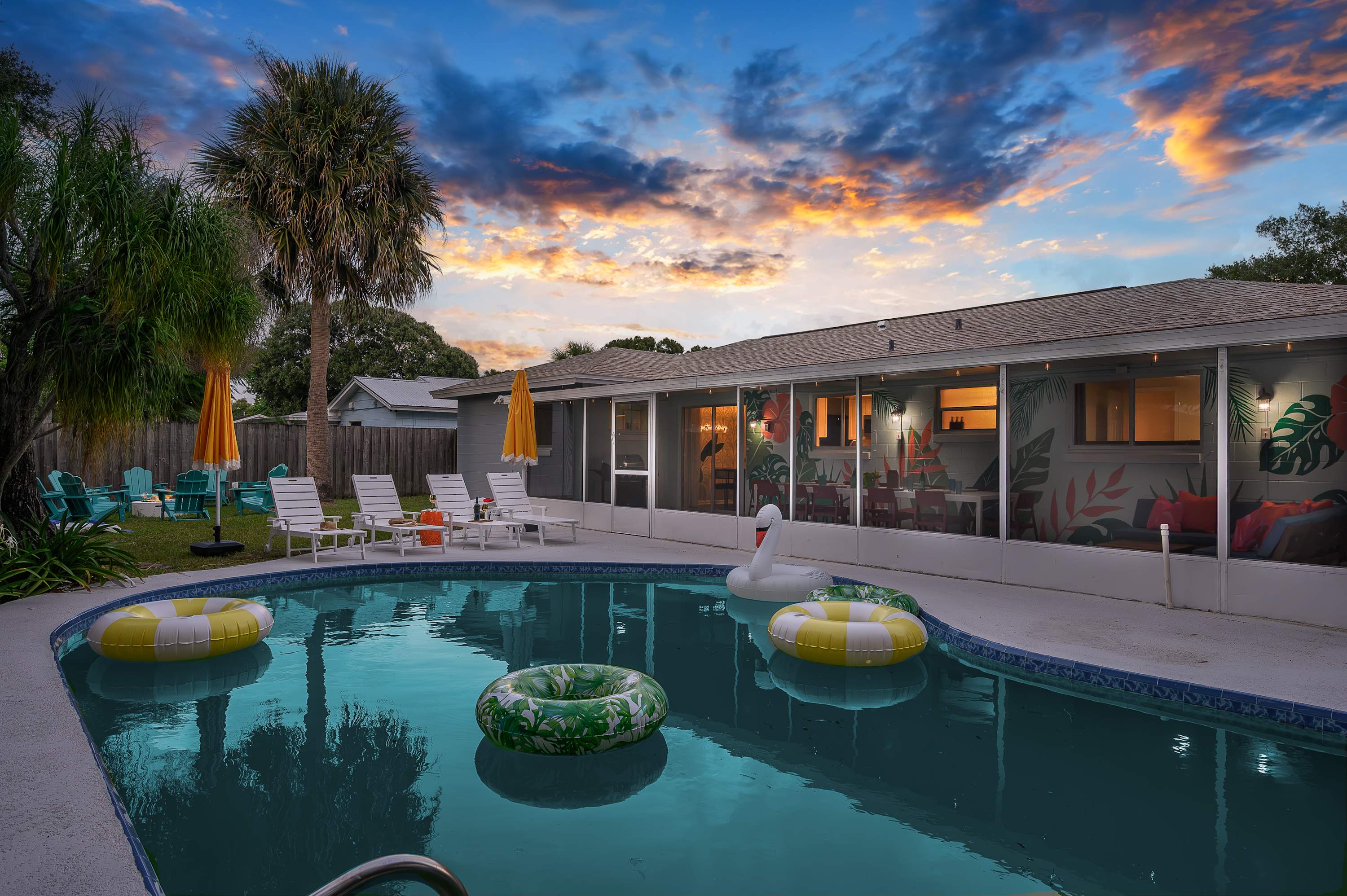 Private Pool, Game Room & Fire Pit in Vero Beach
