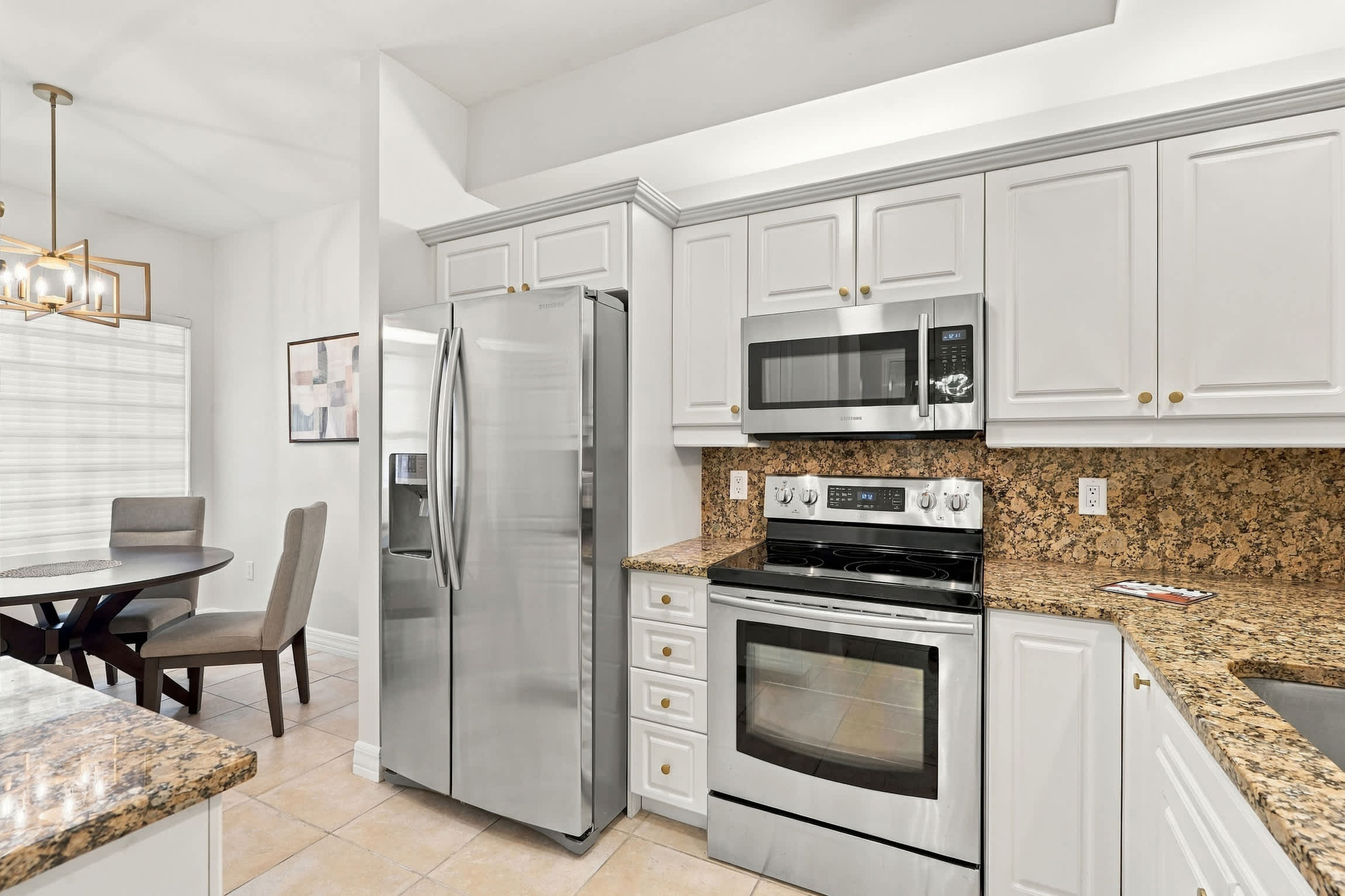 Bayfront Naples Downtown Waterfront Living with Rooftop Pool Restaurants | Photo 7