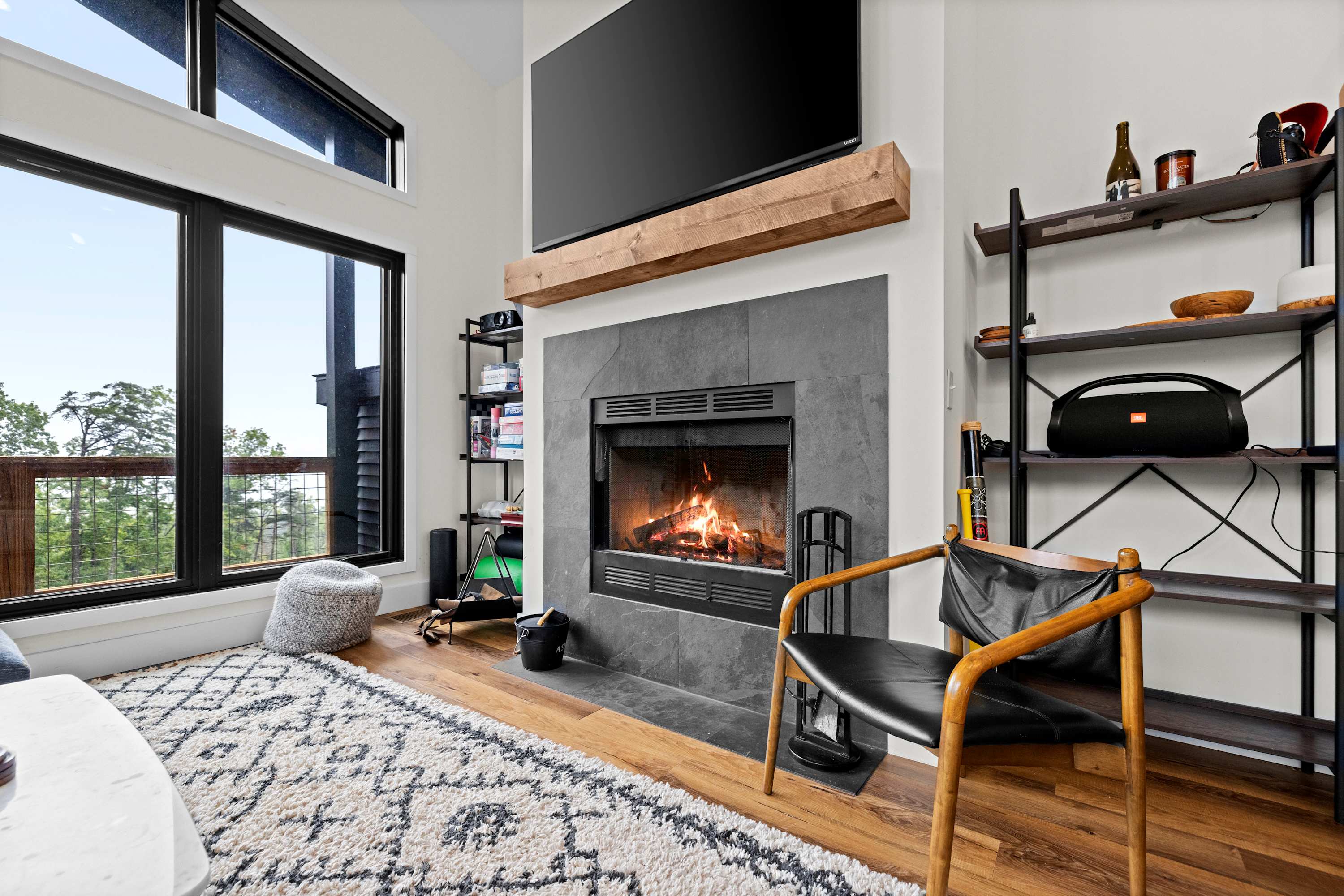 Mountain Getaway w/ Hot Tub & Wood-Burning Fire