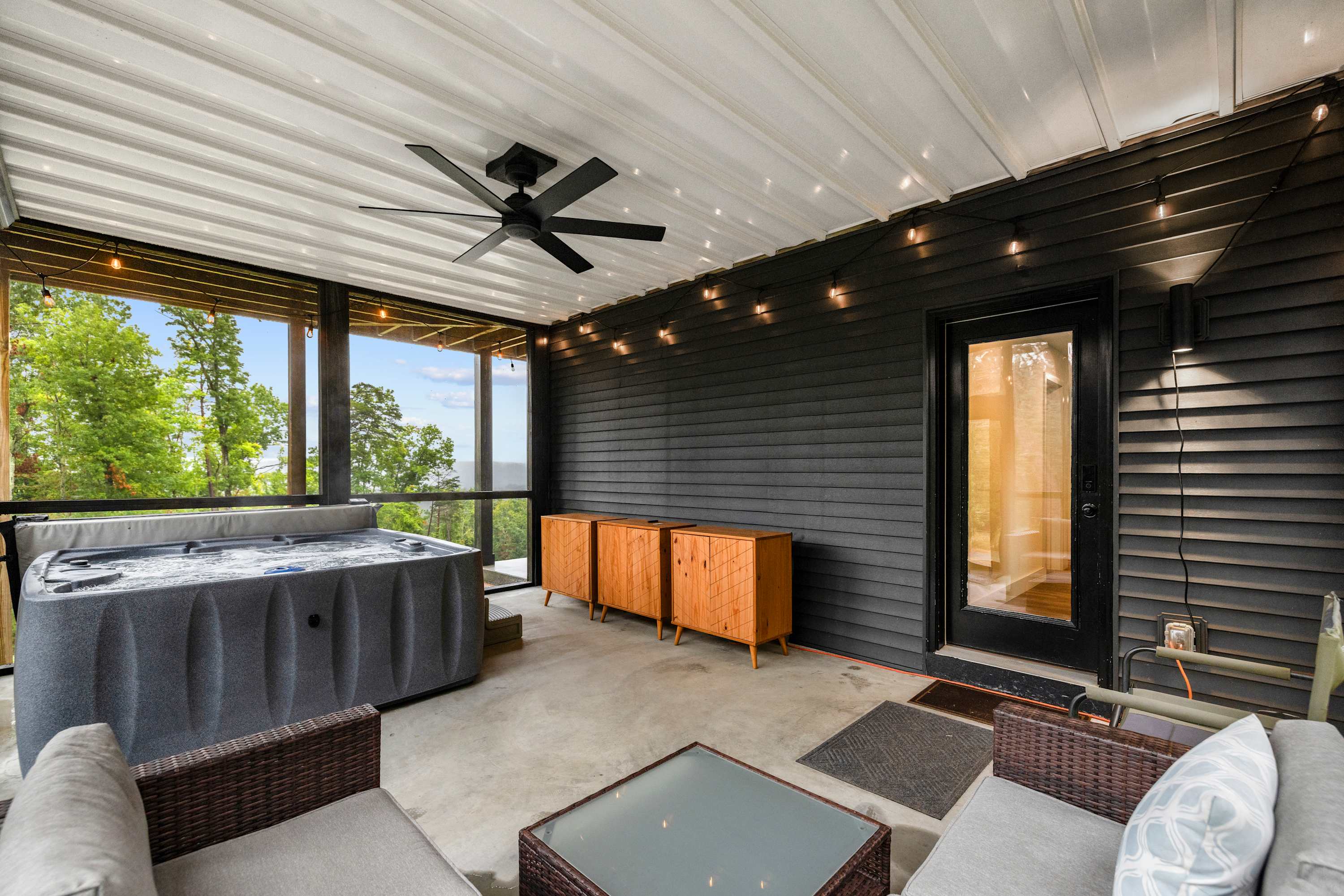 Mountain Getaway w/ Hot Tub & Wood-Burning Fire