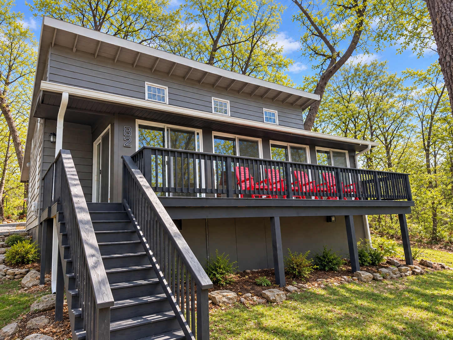 Spacious cabin w/river nearby, hot tub & fire pit