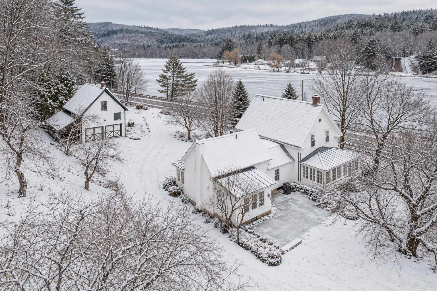 Lakefront 4-BR Retreat Near Okemo — Ludlow, VT — vacation rental