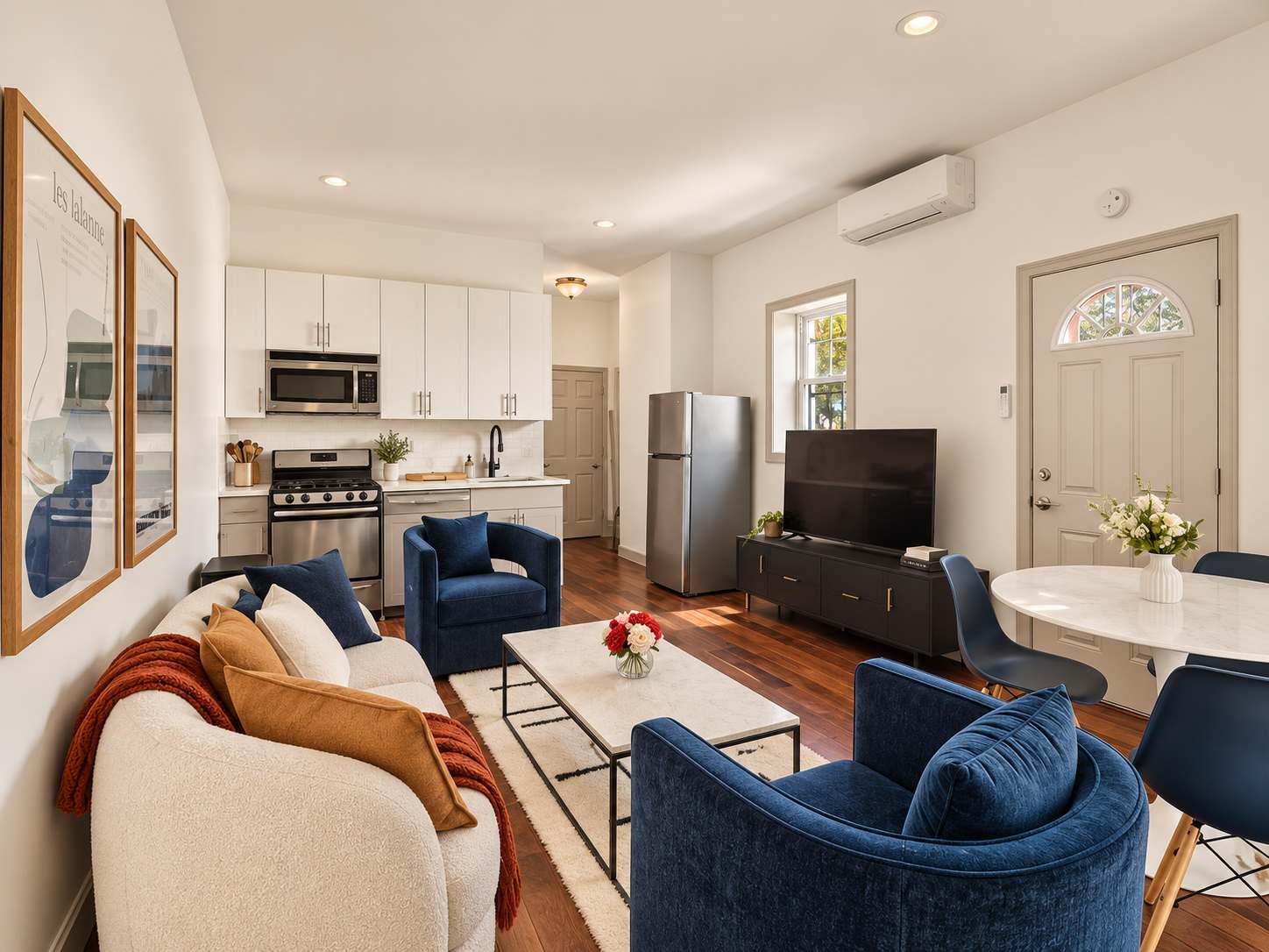Bedford Duplex photo #2 by Haus