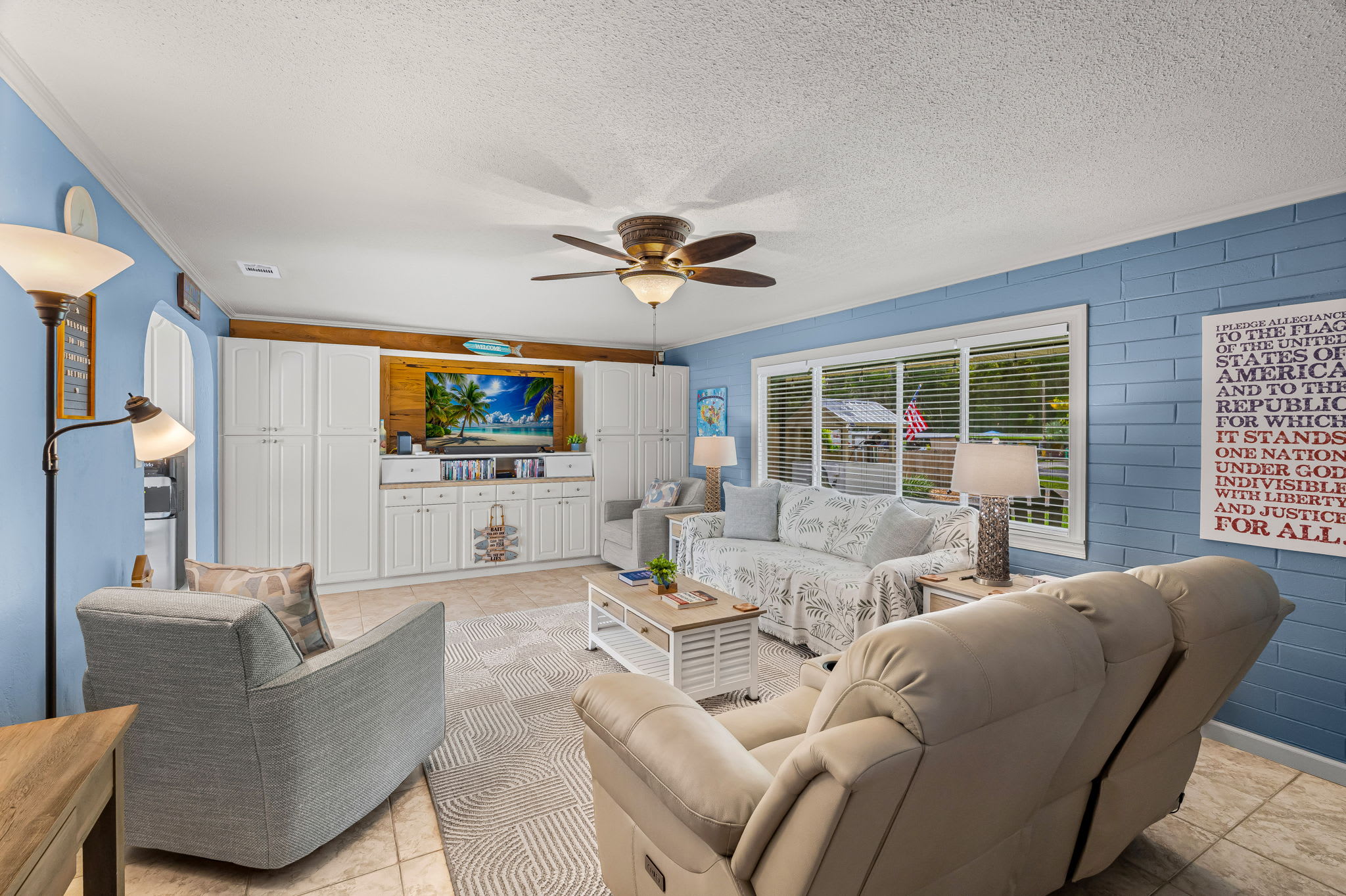 Satsuma Family Retreat | Spacious 3BR Home in Putn — photo 3