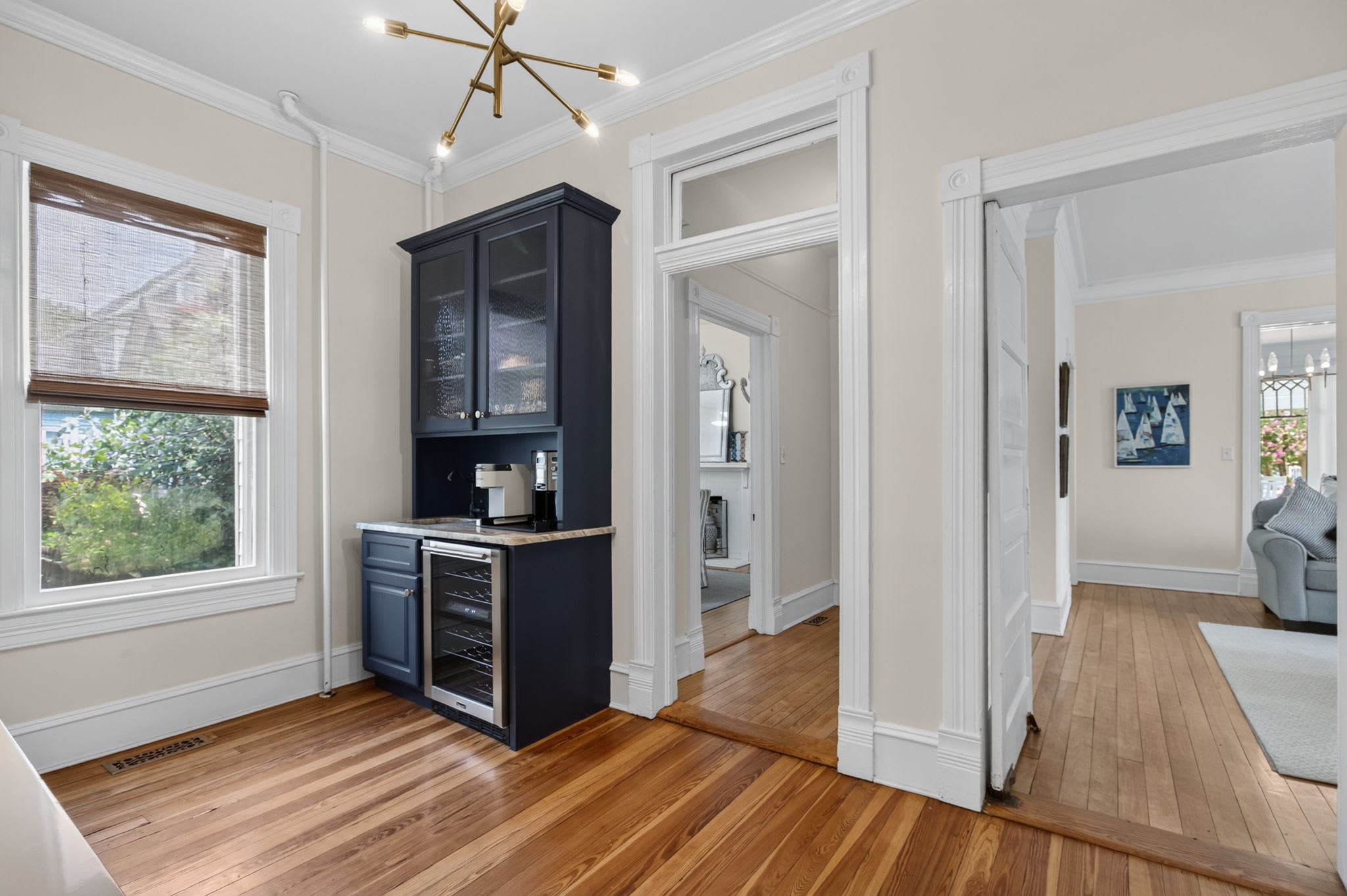 Tazewell House Estate with Wraparound Porch