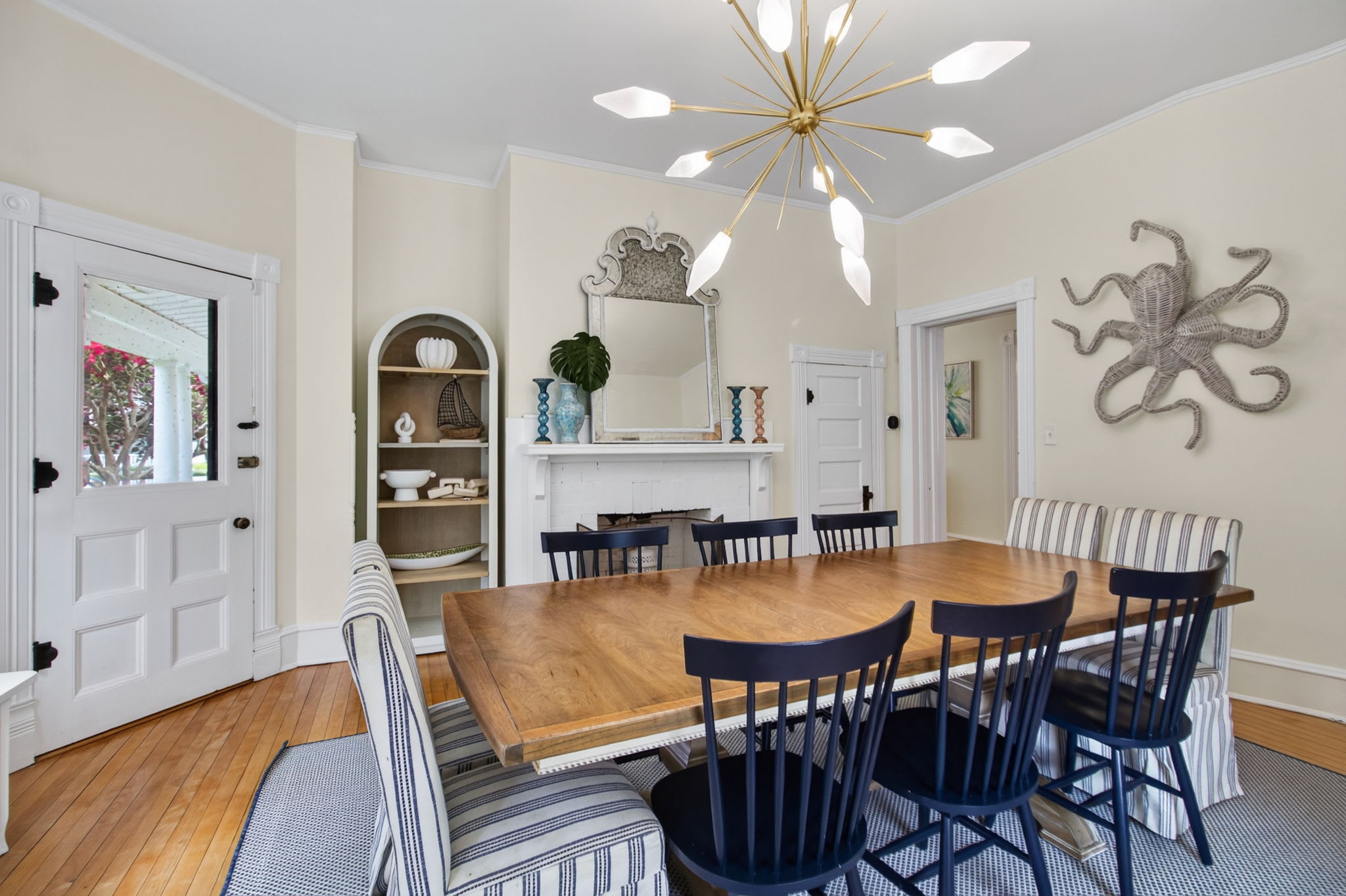 Tazewell House Estate with Wraparound Porch