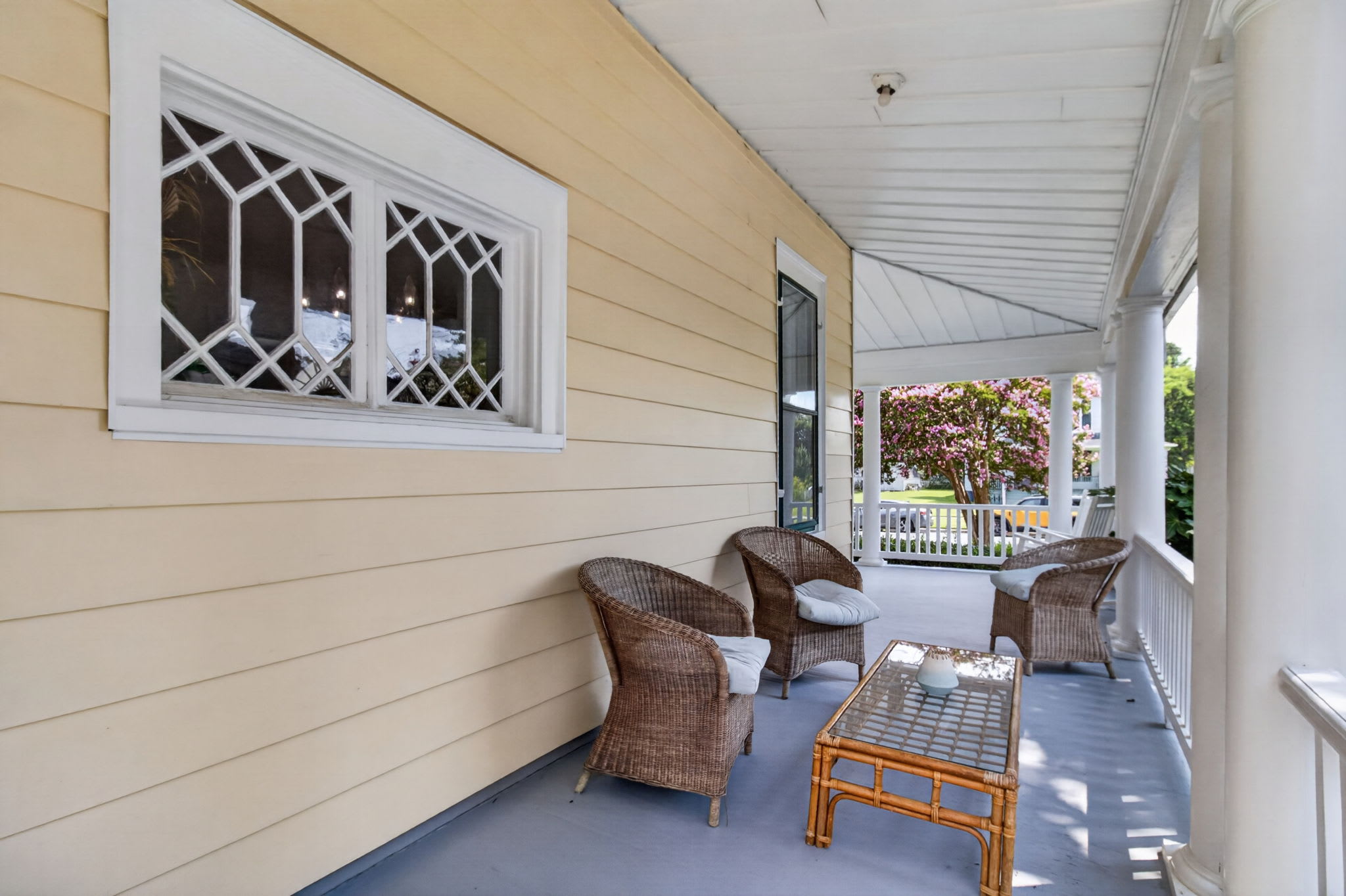 Tazewell House Estate with Wraparound Porch