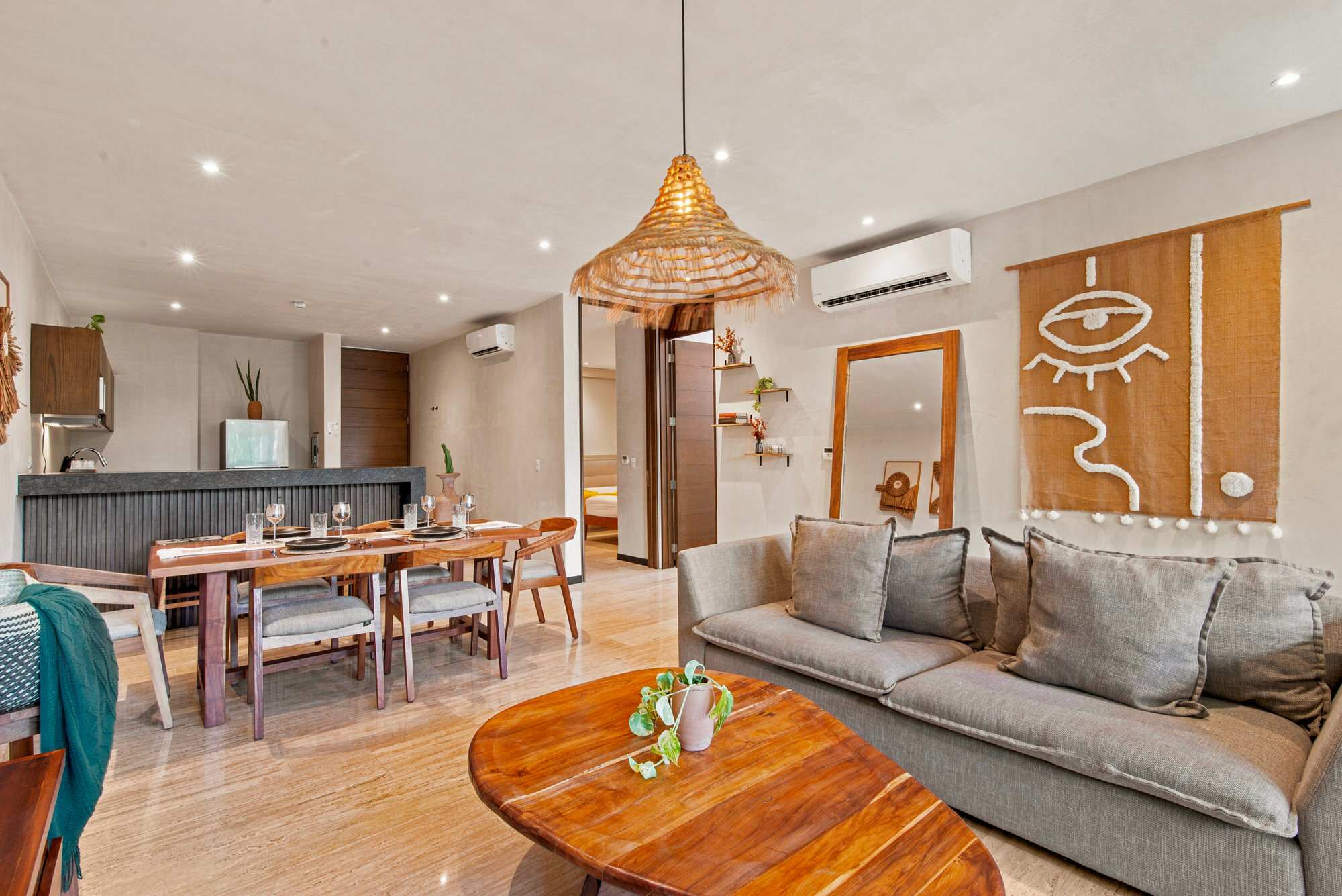 2BR in Tulum - Pool, Gym & Private Balcony