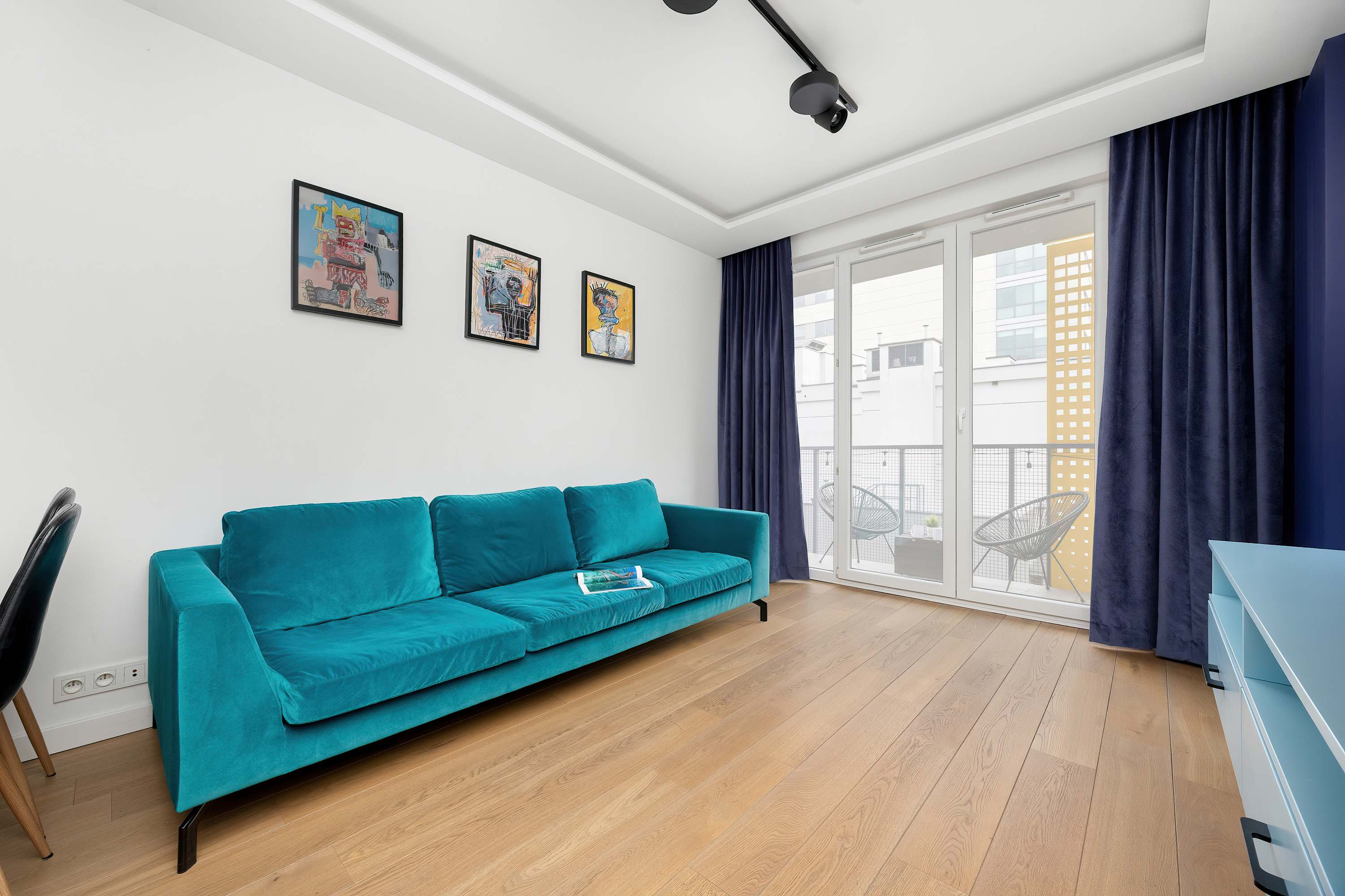 Warsaw | Cybernetyki 2B | Modern Apartment | Parking | Desk — Warszawa, Mazovia — vacation rental