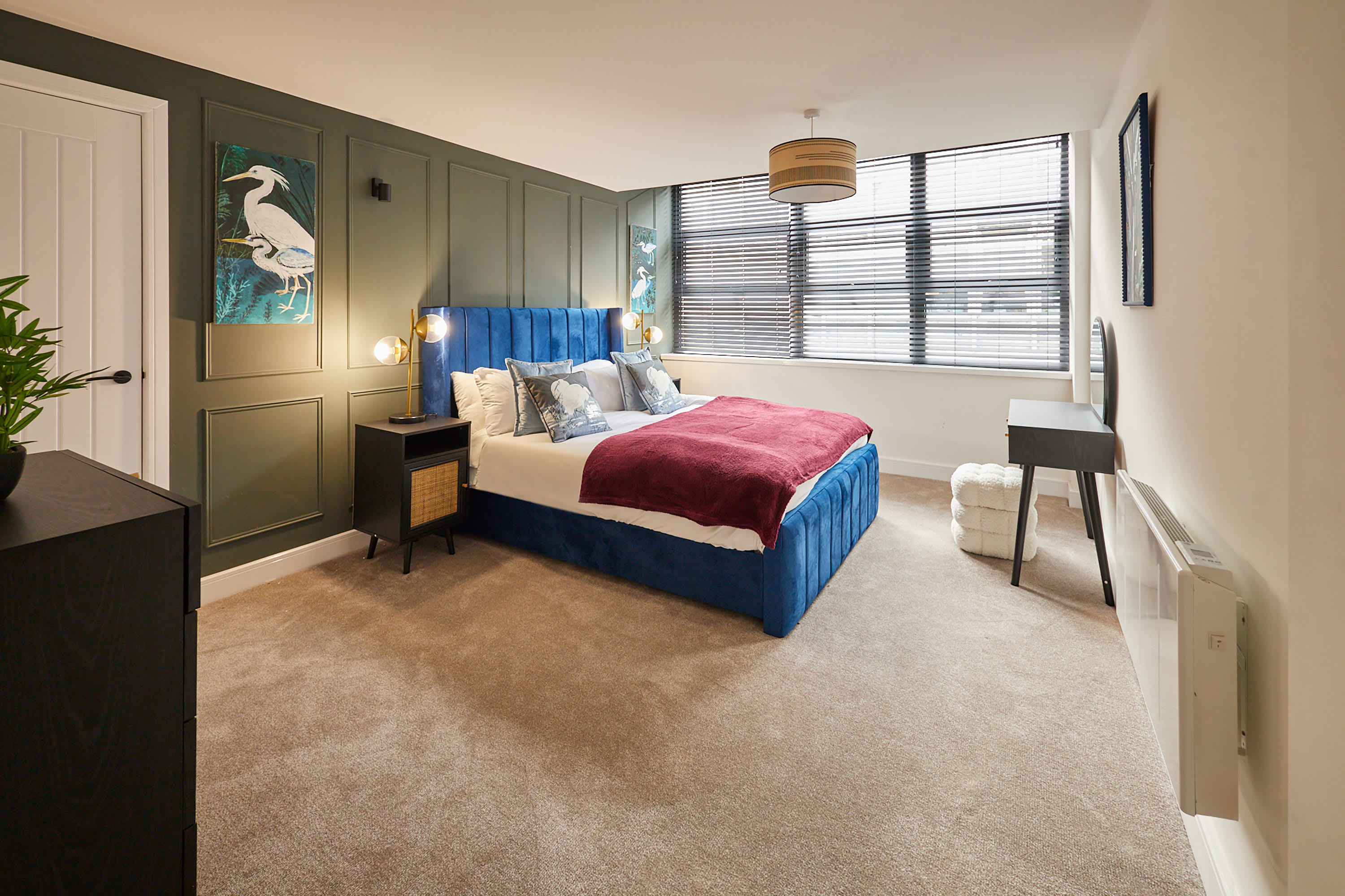 The Executive Suite – photo 1