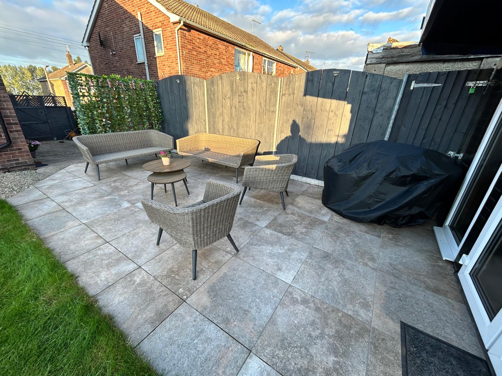Spacious 2BR South Anston House Driveway Parking in Windsor Walk 26 S25 5EL - Property image 9 - VivreStays