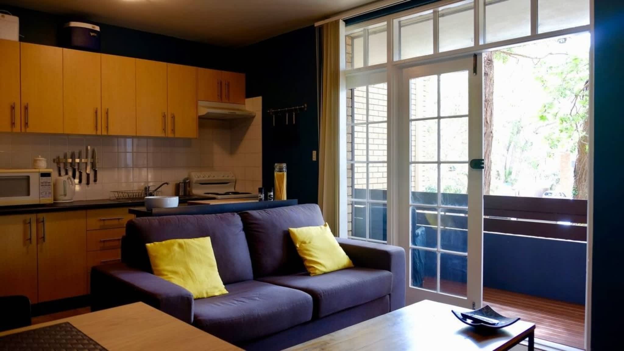 Cosy City 1 Bed — Annandale, New South Wales — vacation rental