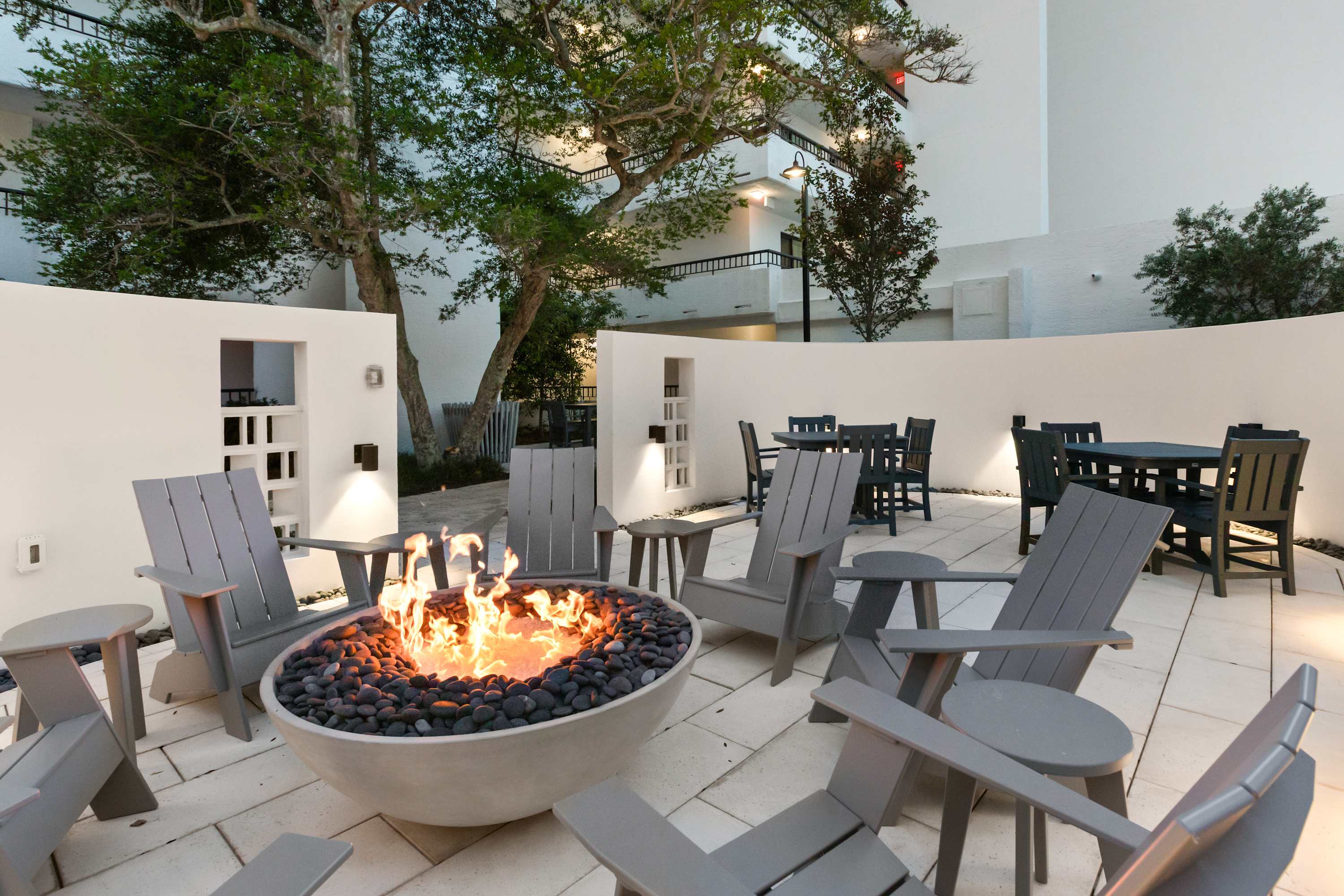 One Seagrove Place 1503 65