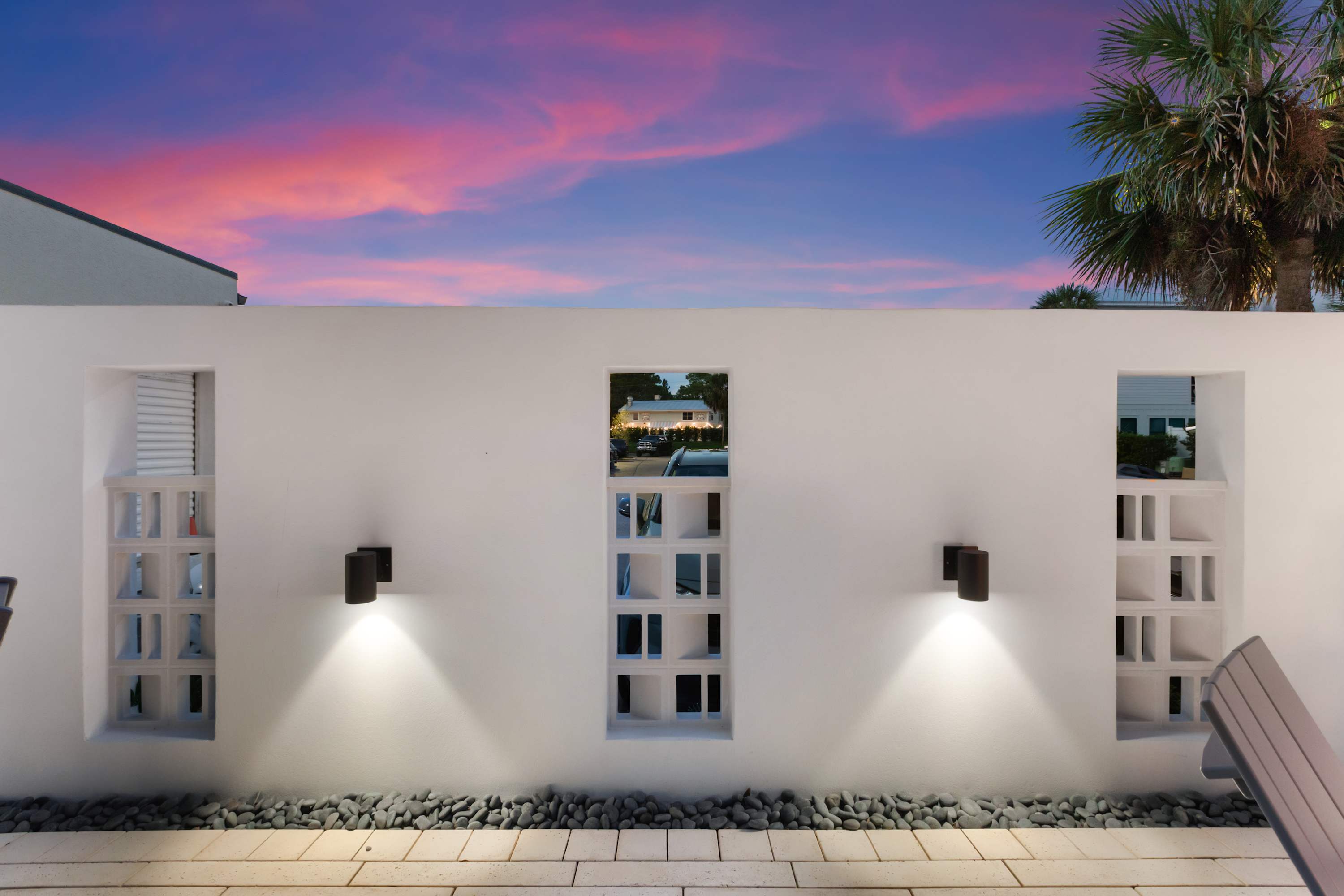 One Seagrove Place 1507 68