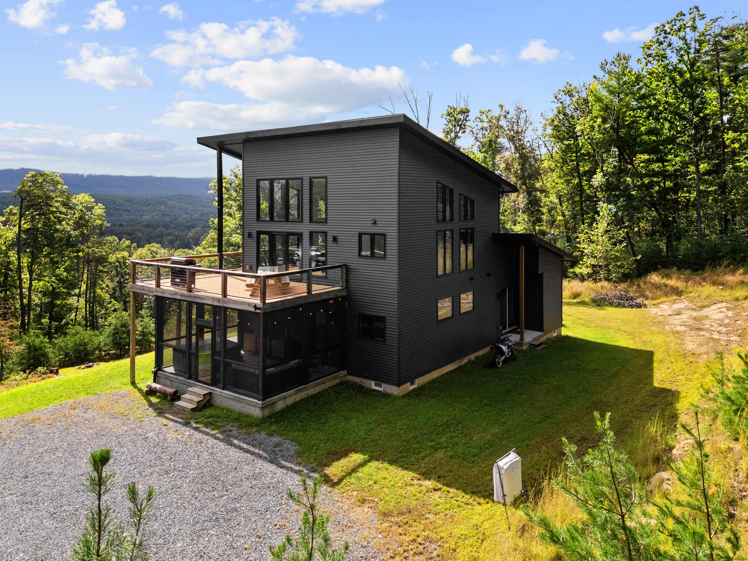 Mountain Getaway w/ Hot Tub & Wood-Burning Fire