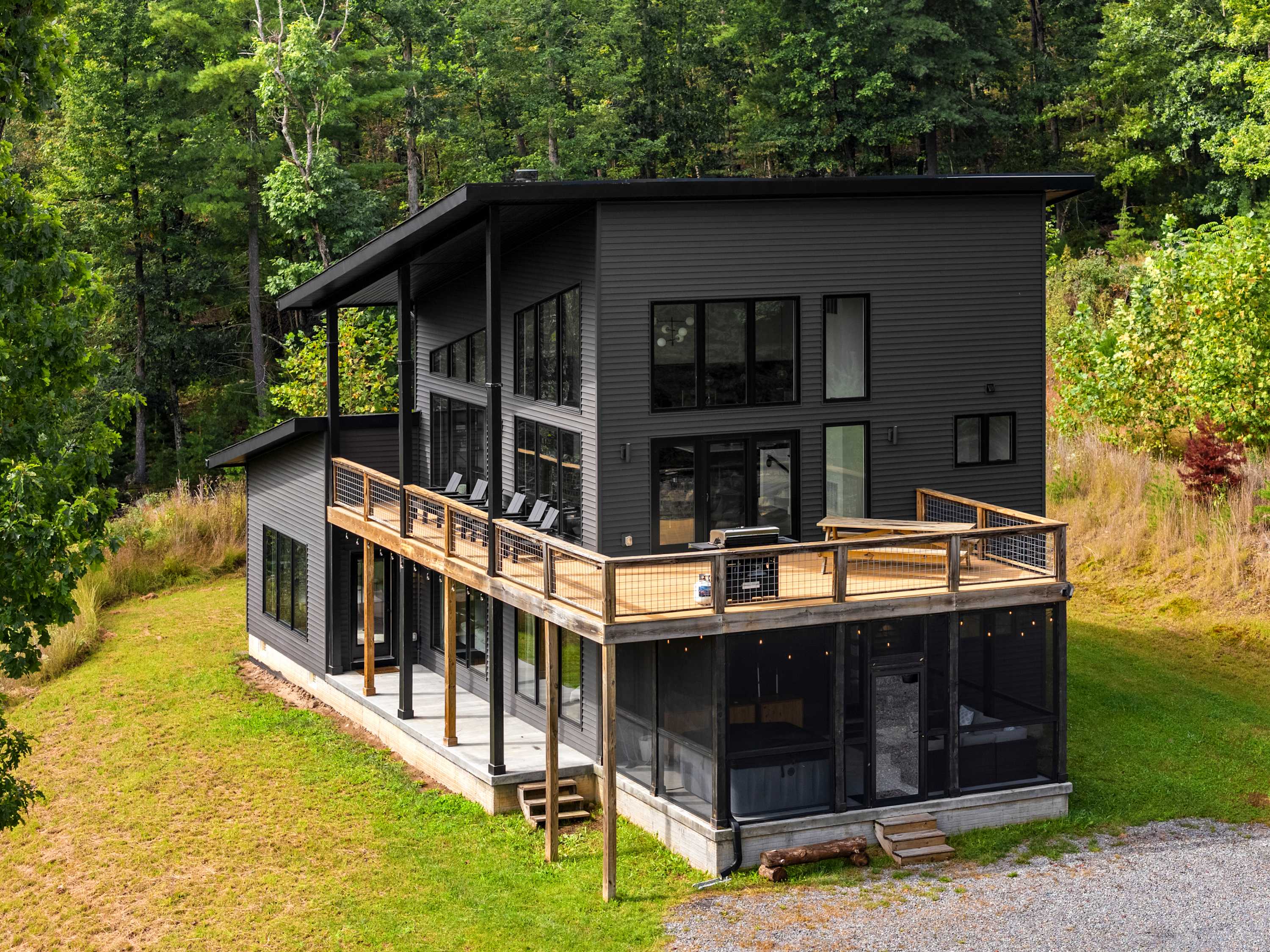 Mountain Getaway w/ Hot Tub & Wood-Burning Fire
