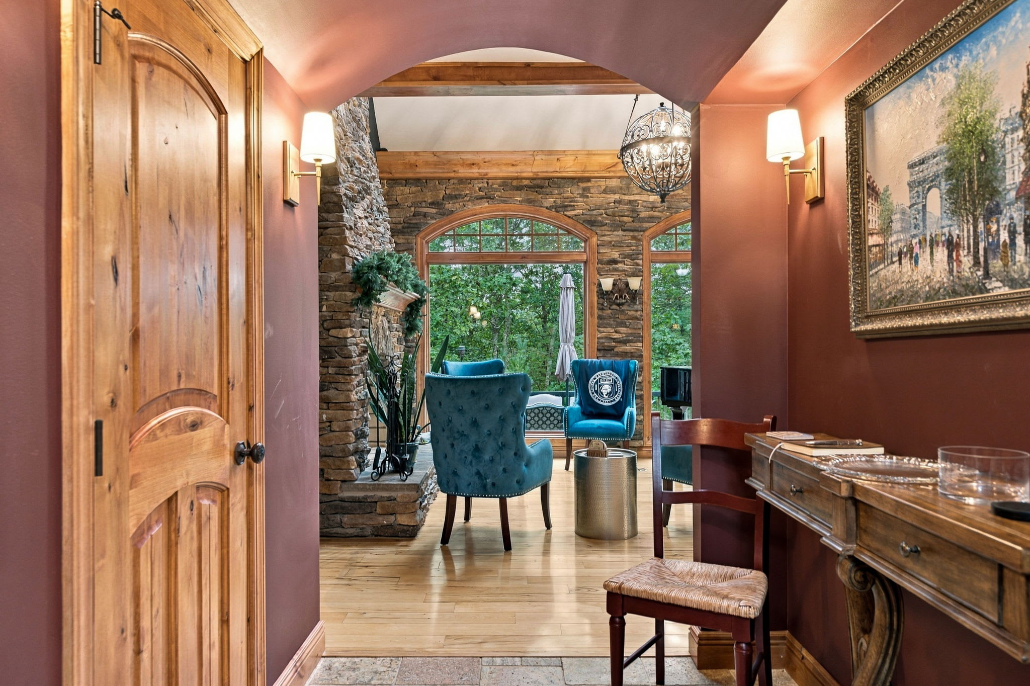 Mountain Lodge w/Theater, Gym, Music Room + Piano