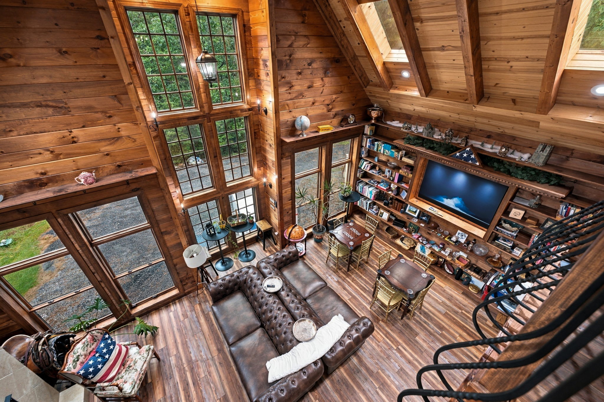 Mountain Lodge w/Theater, Gym, Music Room + Piano
