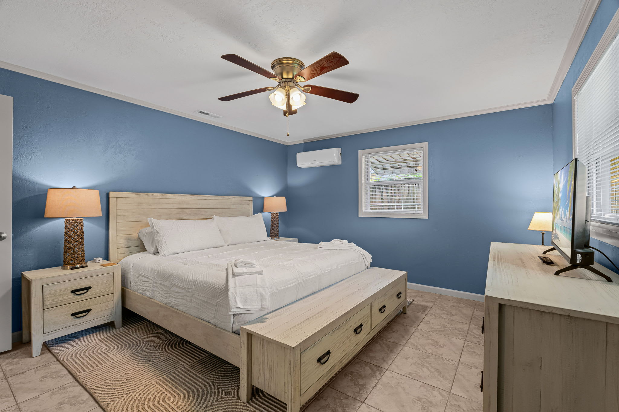 Fisherman’s Reel Retreat | Main House — photo 15