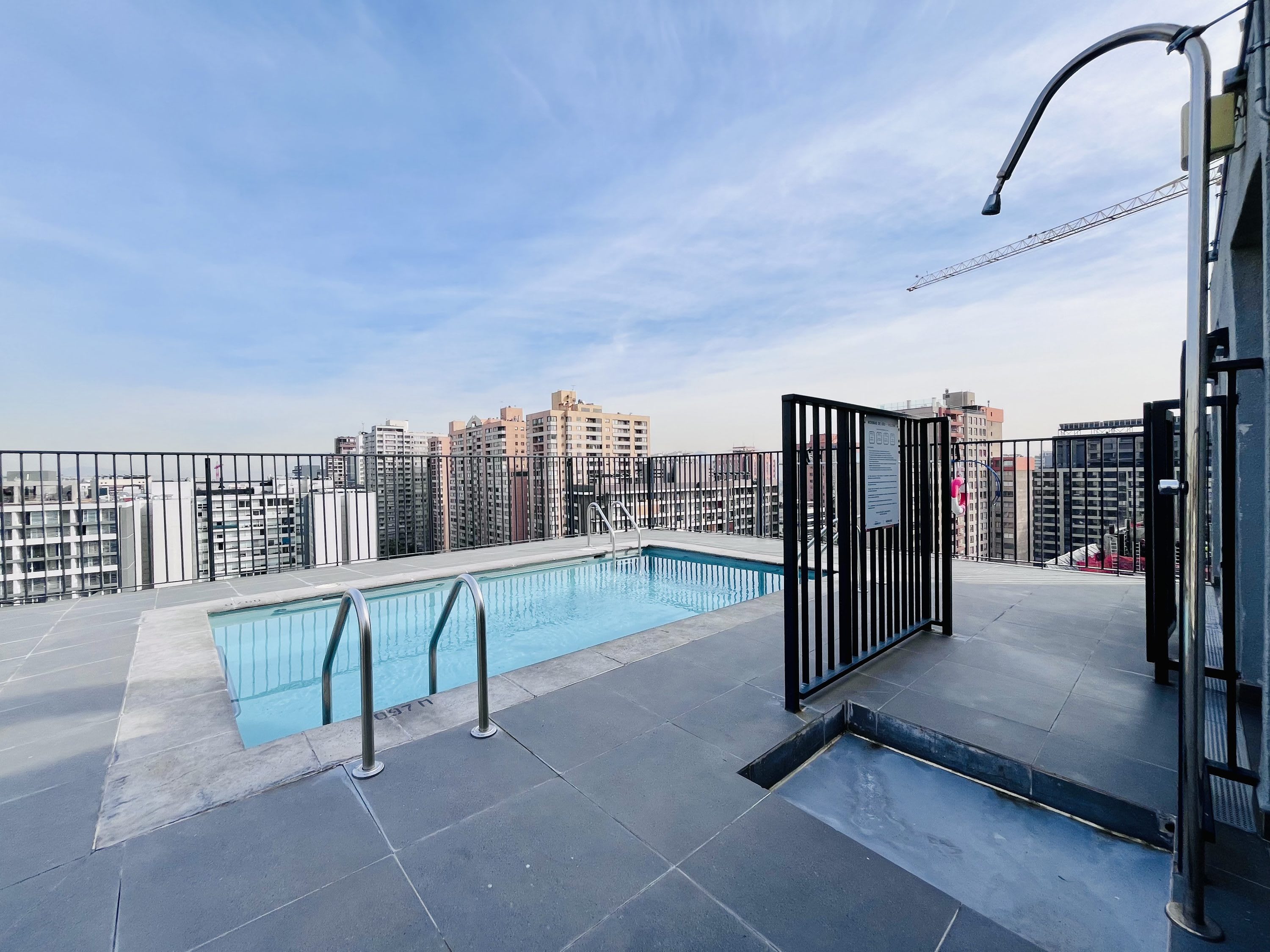 Modern Morande Studio - Cowork, Laundry & Pool