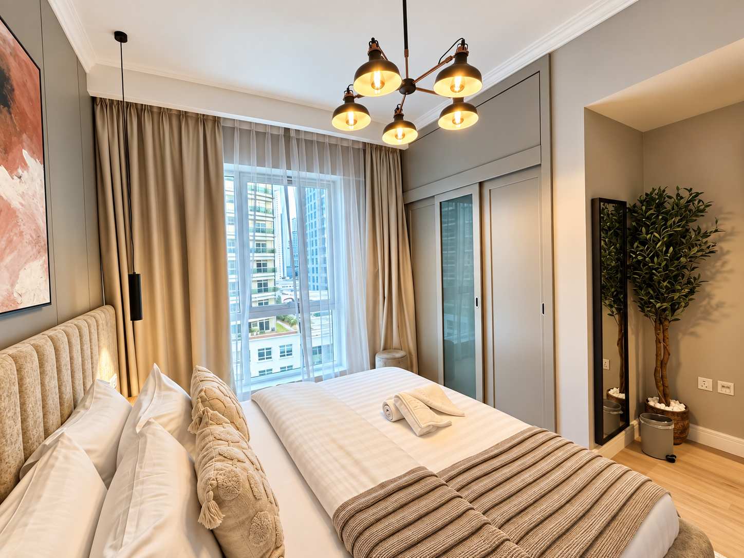 Luxury 1 Bedroom Apartment with Pool and Gym in Dubai Marina - Image 19