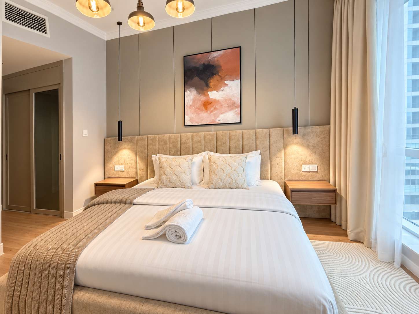 Luxury 1 Bedroom Apartment with Pool and Gym in Dubai Marina - Image 21