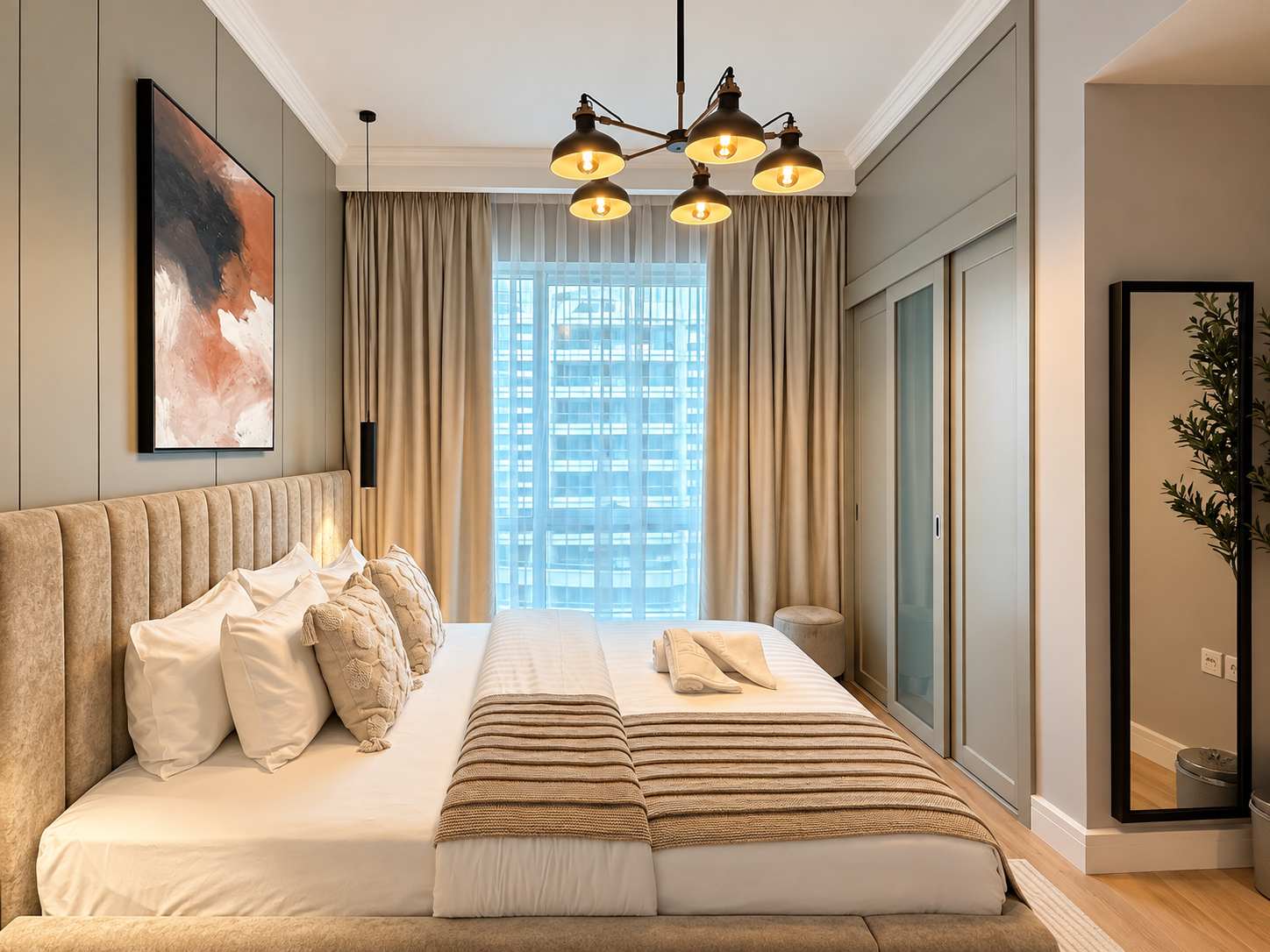 Luxury 1 Bedroom Apartment with Pool and Gym in Dubai Marina - Image 18