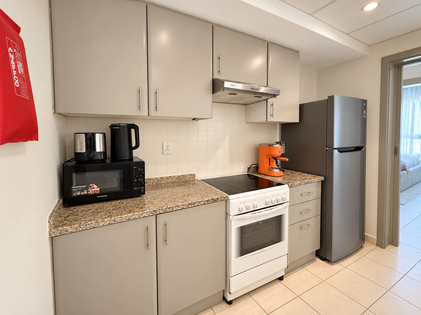 Modern one bedroom apartment in The Greens with pool and gym acce - Image 11