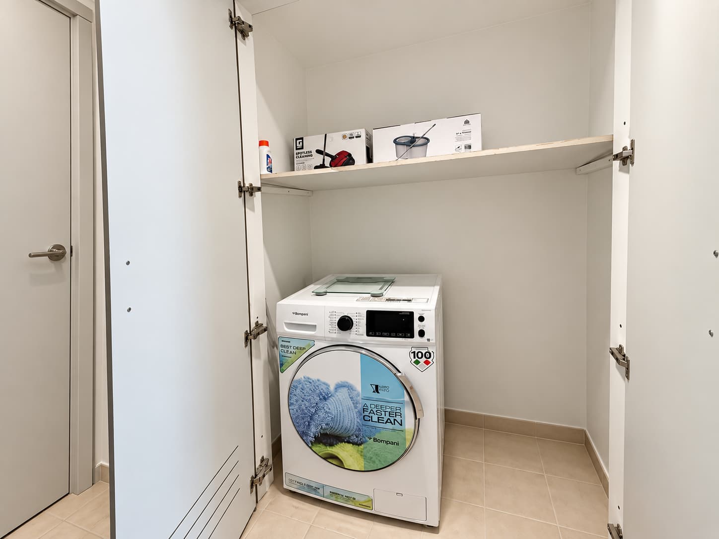 Modern one bedroom apartment in The Greens with pool and gym acce - Image 19