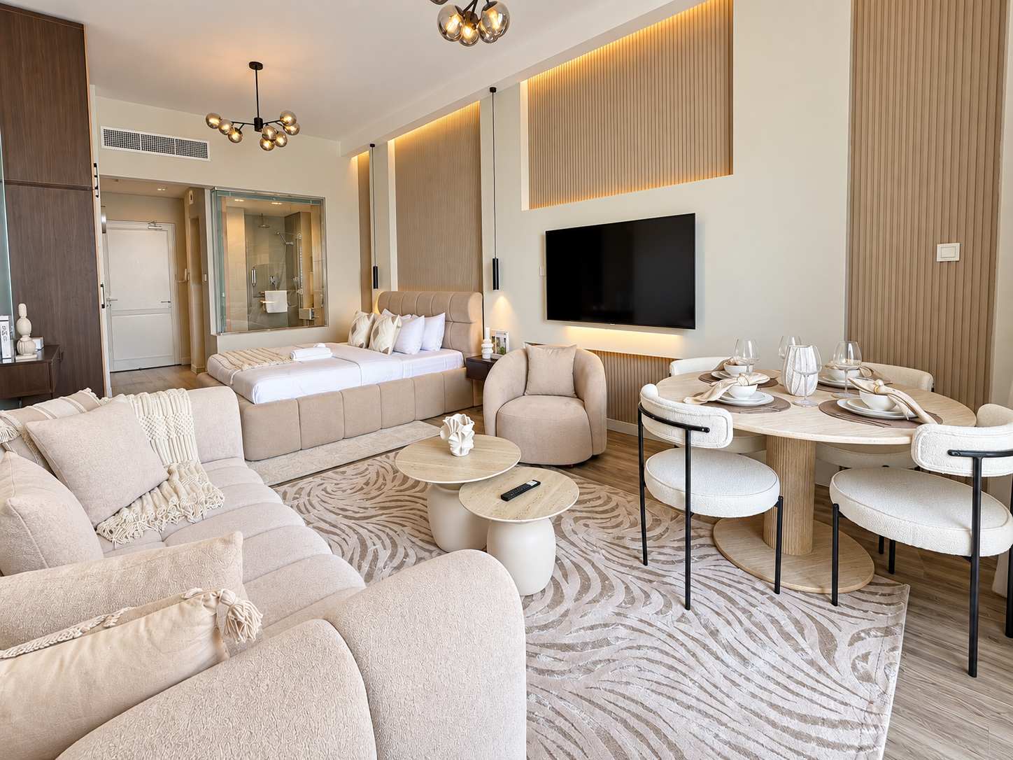 Stunning Sea View Apartment with Pool and Gym in Dubai - Image 5
