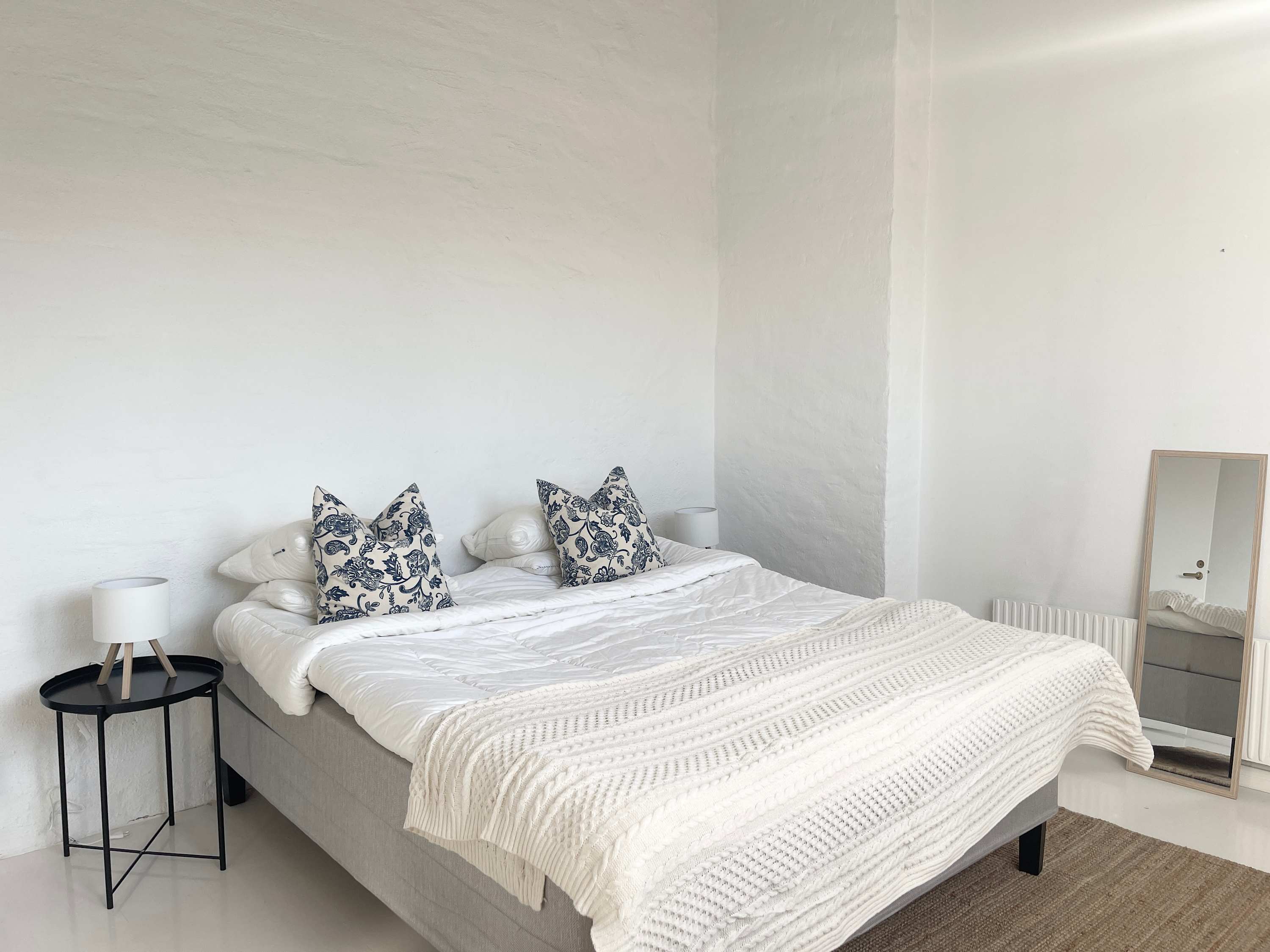 Charming apartment with Balcony in Östermalm — Stockholm — vacation rental