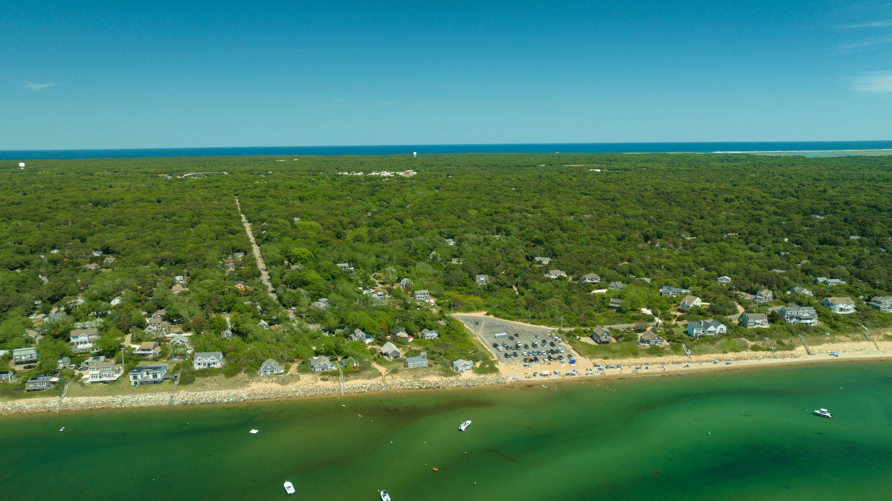 Steps to Private Beach, Cozy Cape, Outdoor Shower!