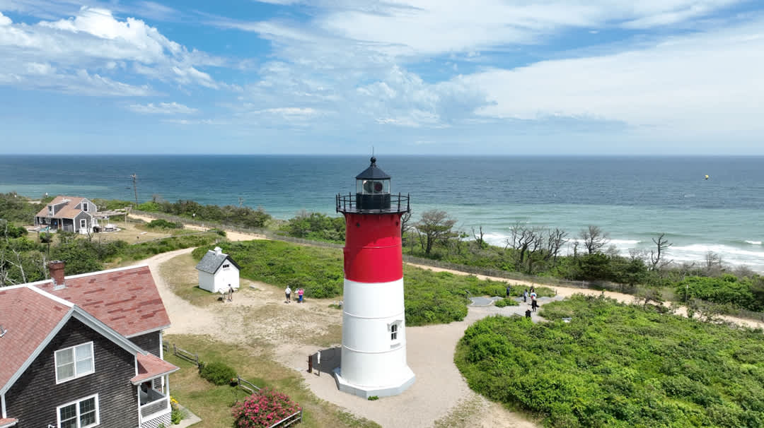 Steps to Private Beach, Cozy Cape, Outdoor Shower!