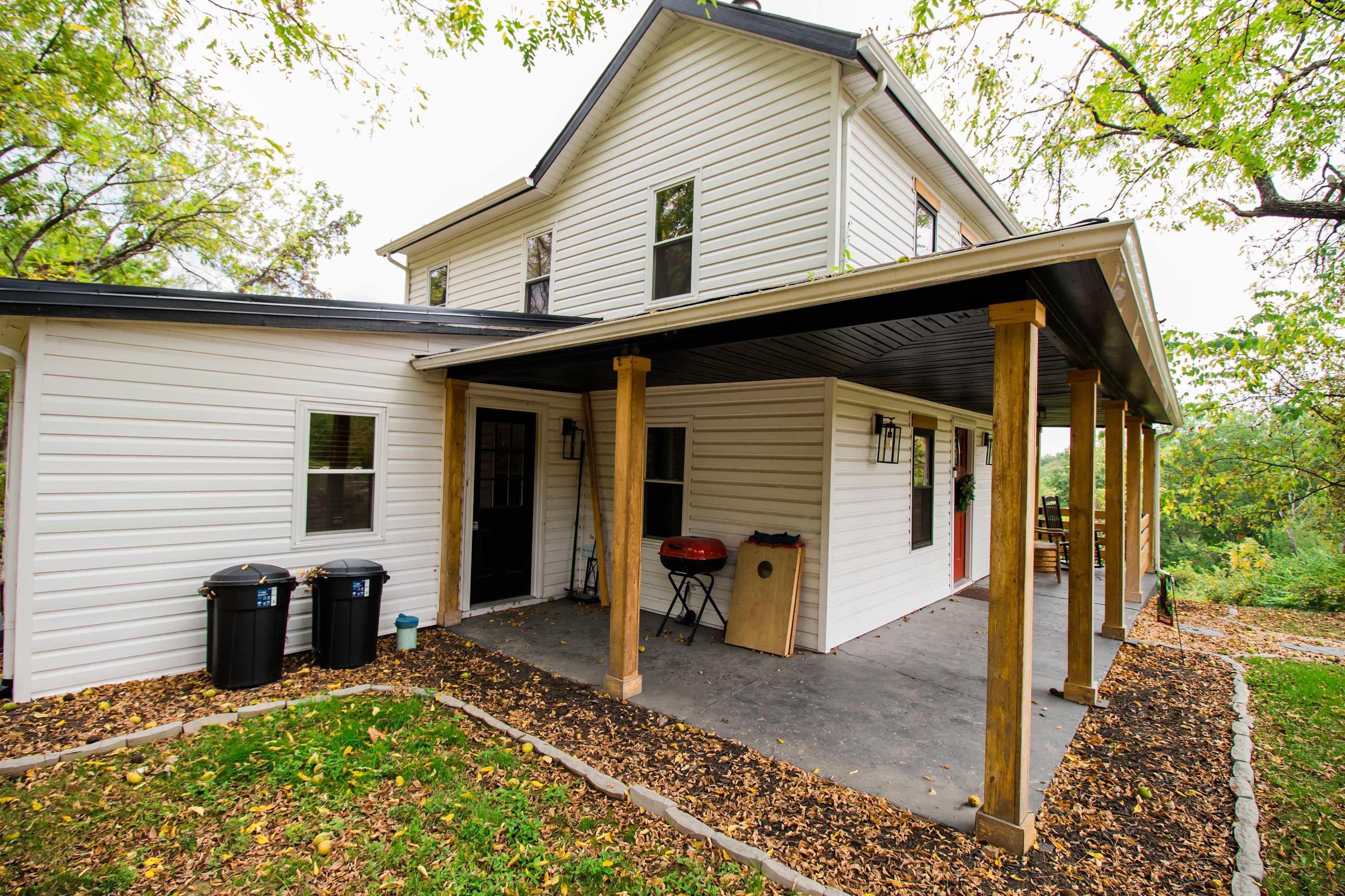 Historic w/ Mountain Views + 10 min to Bryce Resort