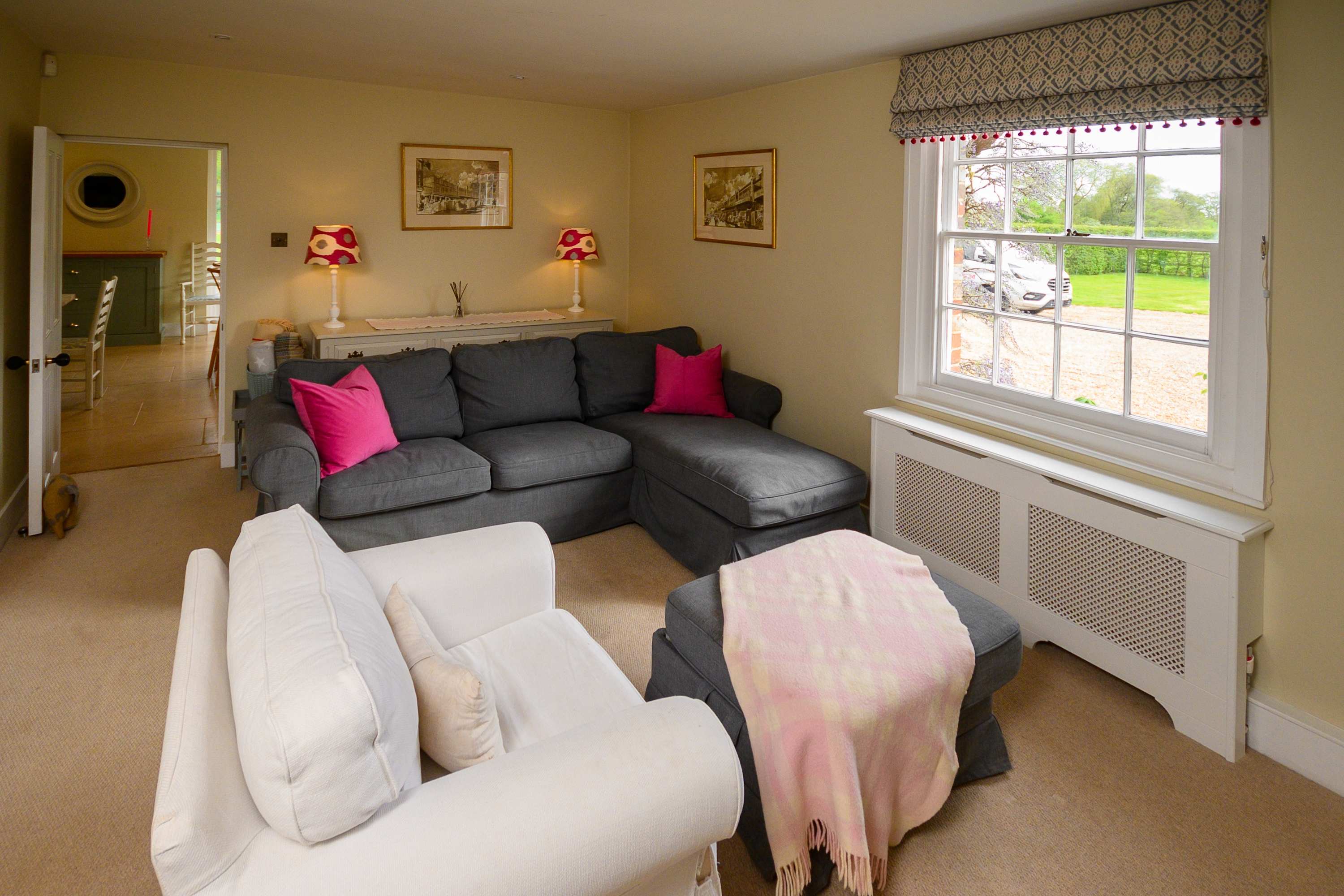 Stunning 6 BDR Country House Heated Pool — Headcorn Ashford, England — vacation rental