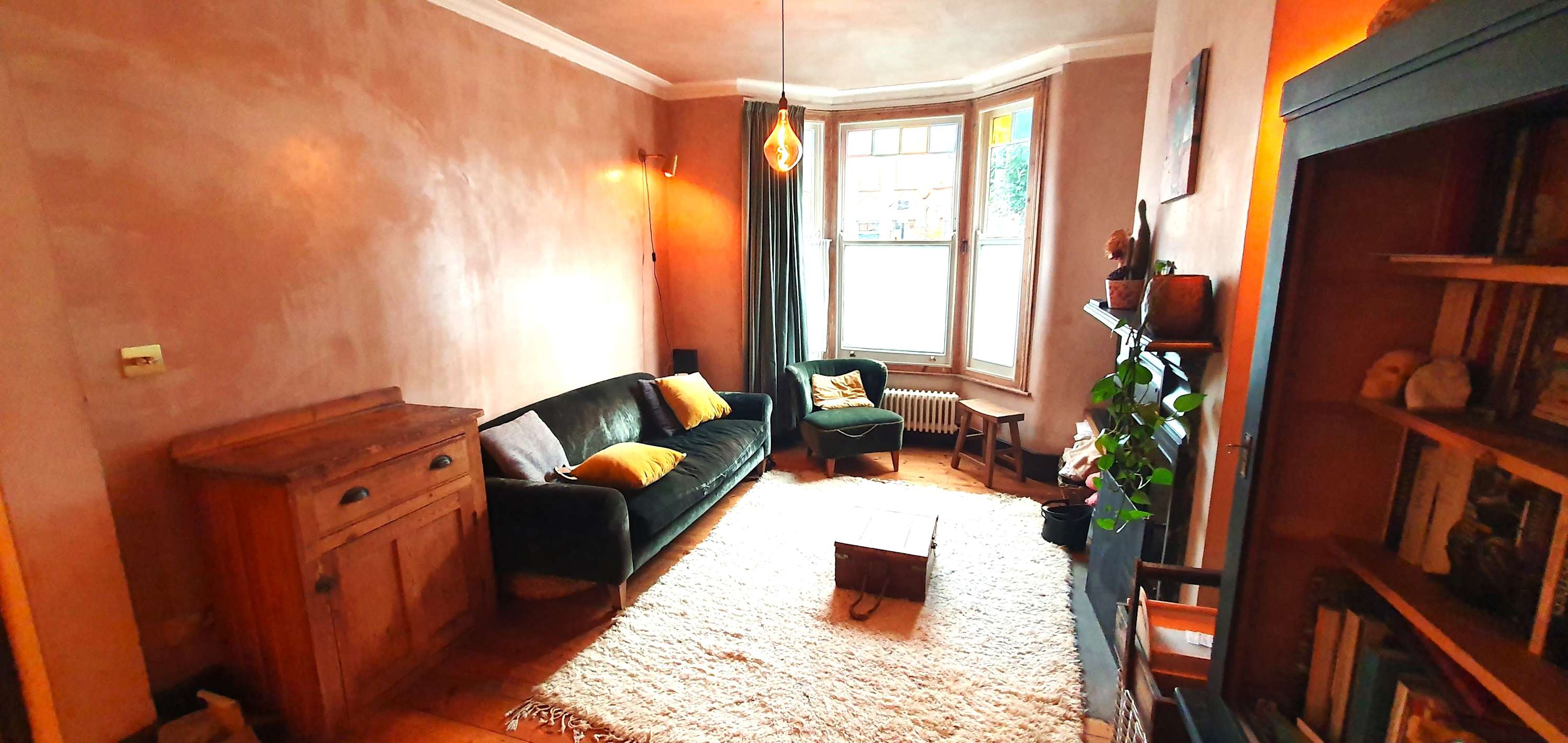 Stylish 4-Bedroom House in Vibrant Walthamstow — London, England — vacation rental